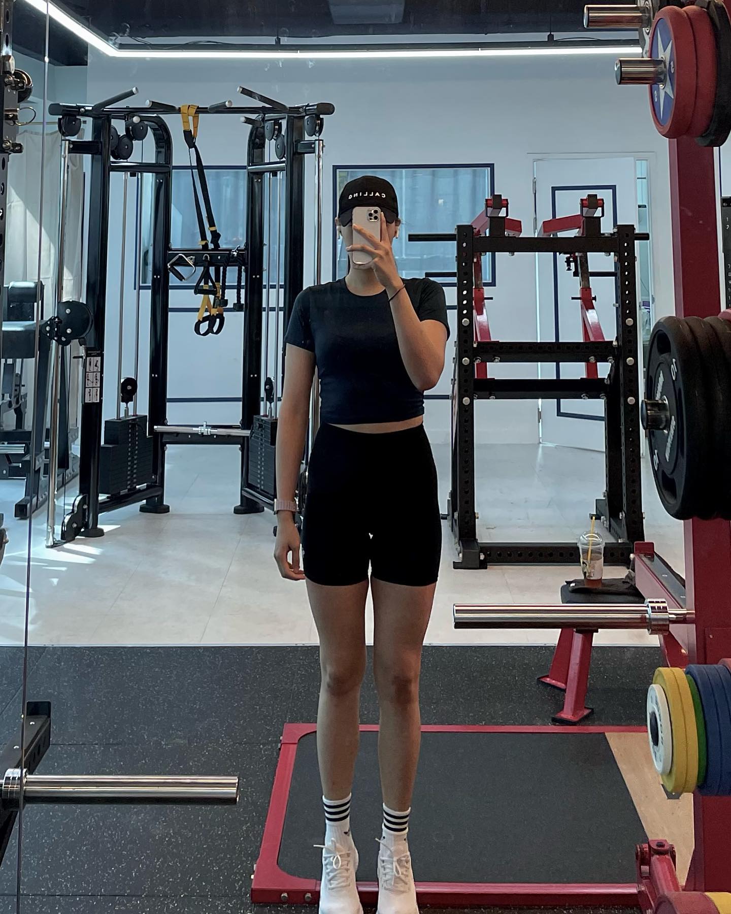 ?? : 회사-집만 하지 말고 밖에 좀 나가봐
나 : 끼얏호🏋️‍♀️
.
.
.
저는 #주말전사 가 되기로 했습니다💪🏼
평일엔 운동을 못하겠어요🥹