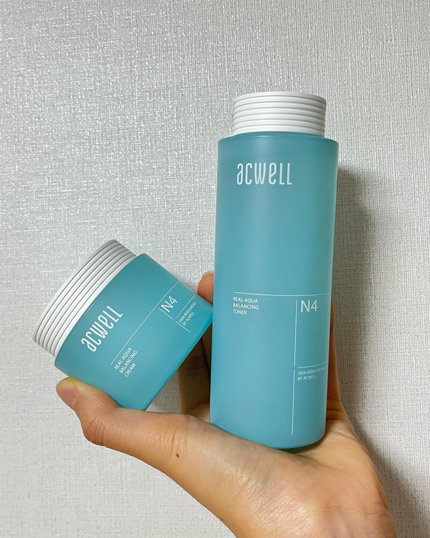 잘 쓰고 있는증!
#아크웰 #아크웰서현_인증이벤트 #수분크림추천