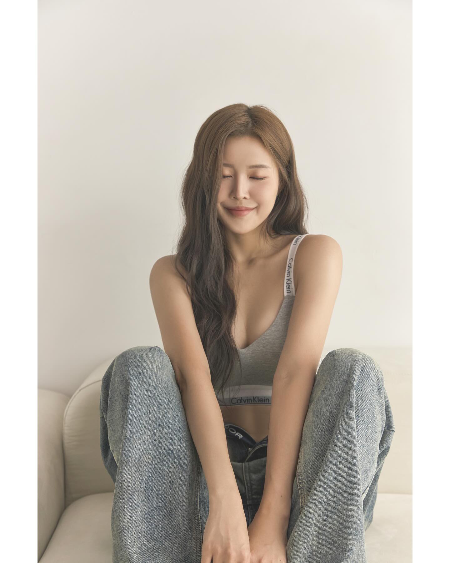 청순한 느낌 바프 성공..?
찰떡으로 찍어주셔서 너무너무 감사할 따름,,🤍

제가 착용한 #캘빈클라인언더웨어 는 최저가로 판매중 입니당🌼

#fyp #캘빈클라인 #바디프로필