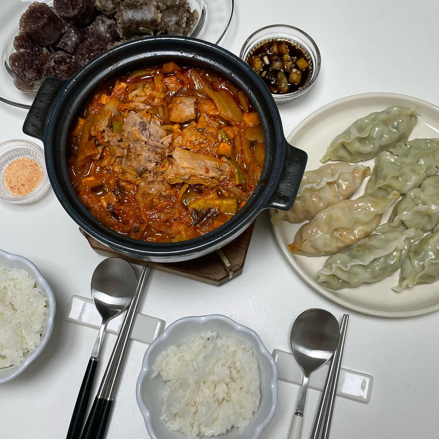 오늘저녁💛
#참치김치찌개 
#순대
#만두