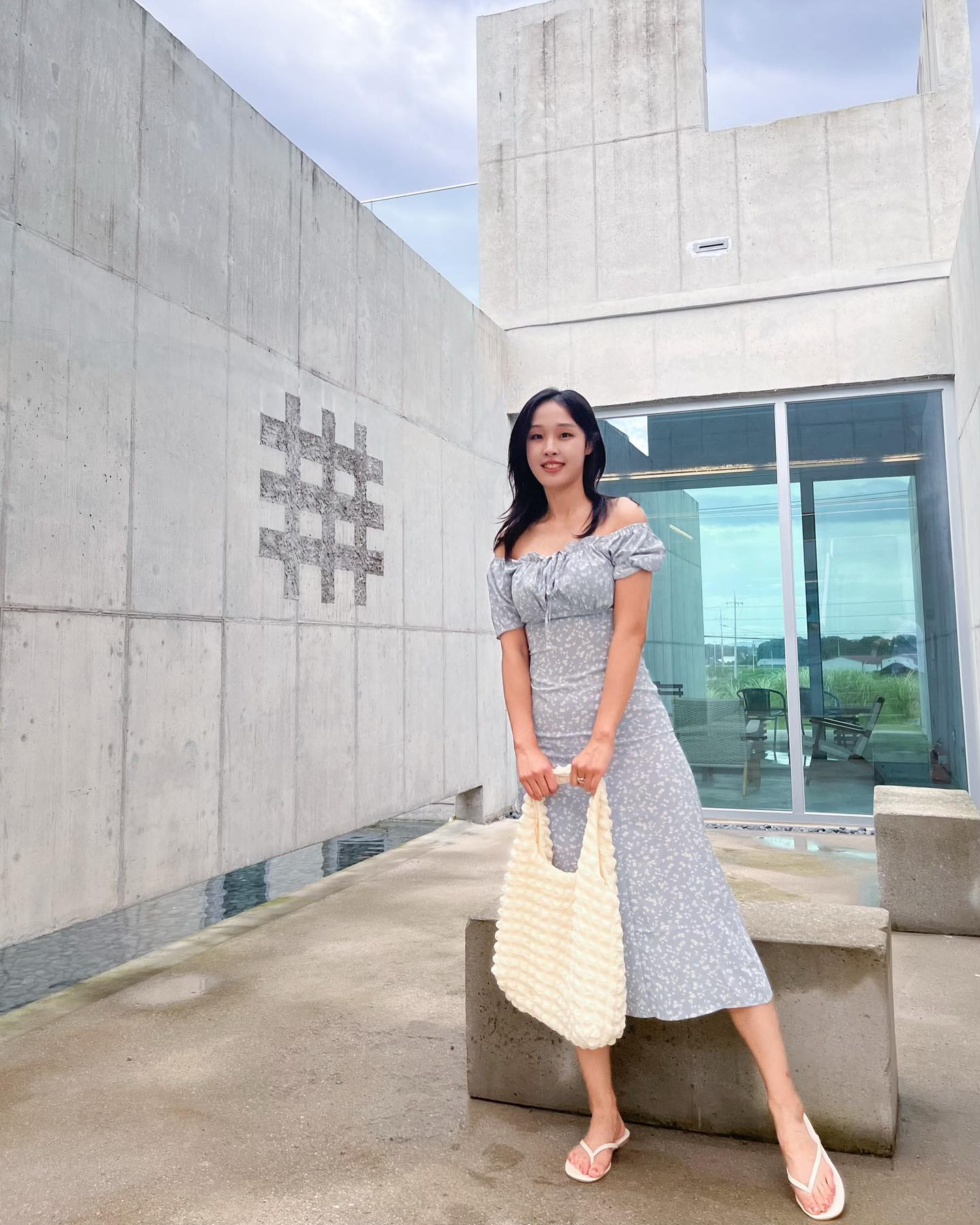 이런게 휴가 맞나?( ◠‿◠ )
1일차: 카캉스 & 글램핑 
2일차 : 저녁운동 하고 집오니까 새벽1시?!
3일차 : 오전 10시에 푸바오보러 애버뢘드! 밤엔 야간운동,, #바쁜휴가