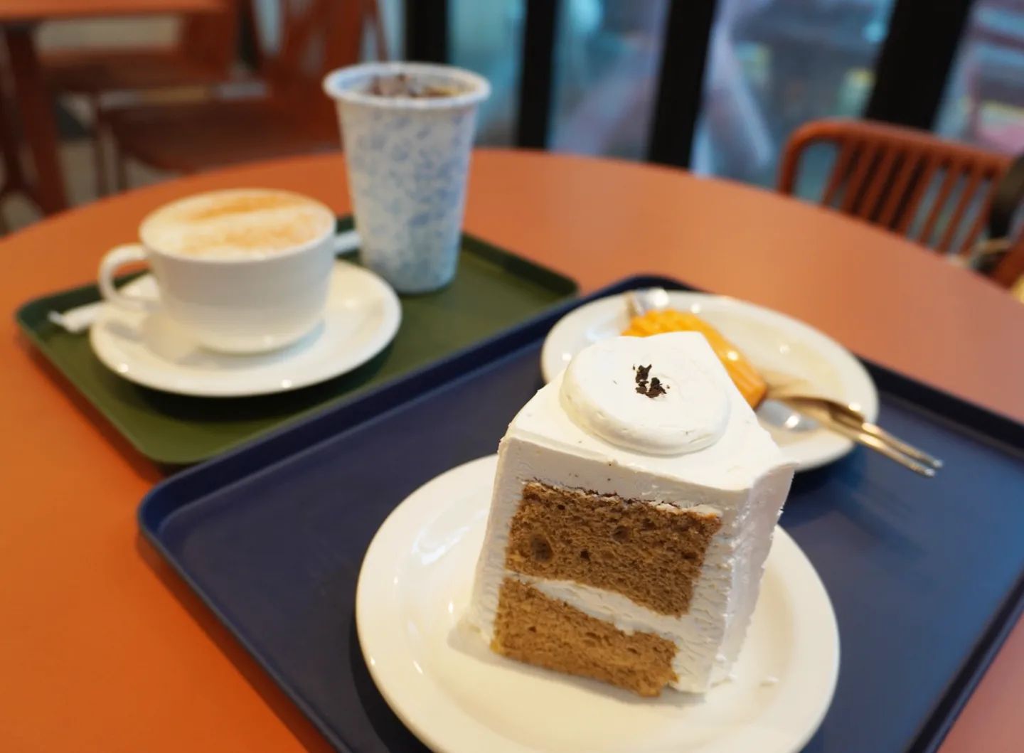 #협찬 #성수카페 #얼그레이케이크 #디저트맛집 #카푸치노 #드립커피 #황치즈마들렌