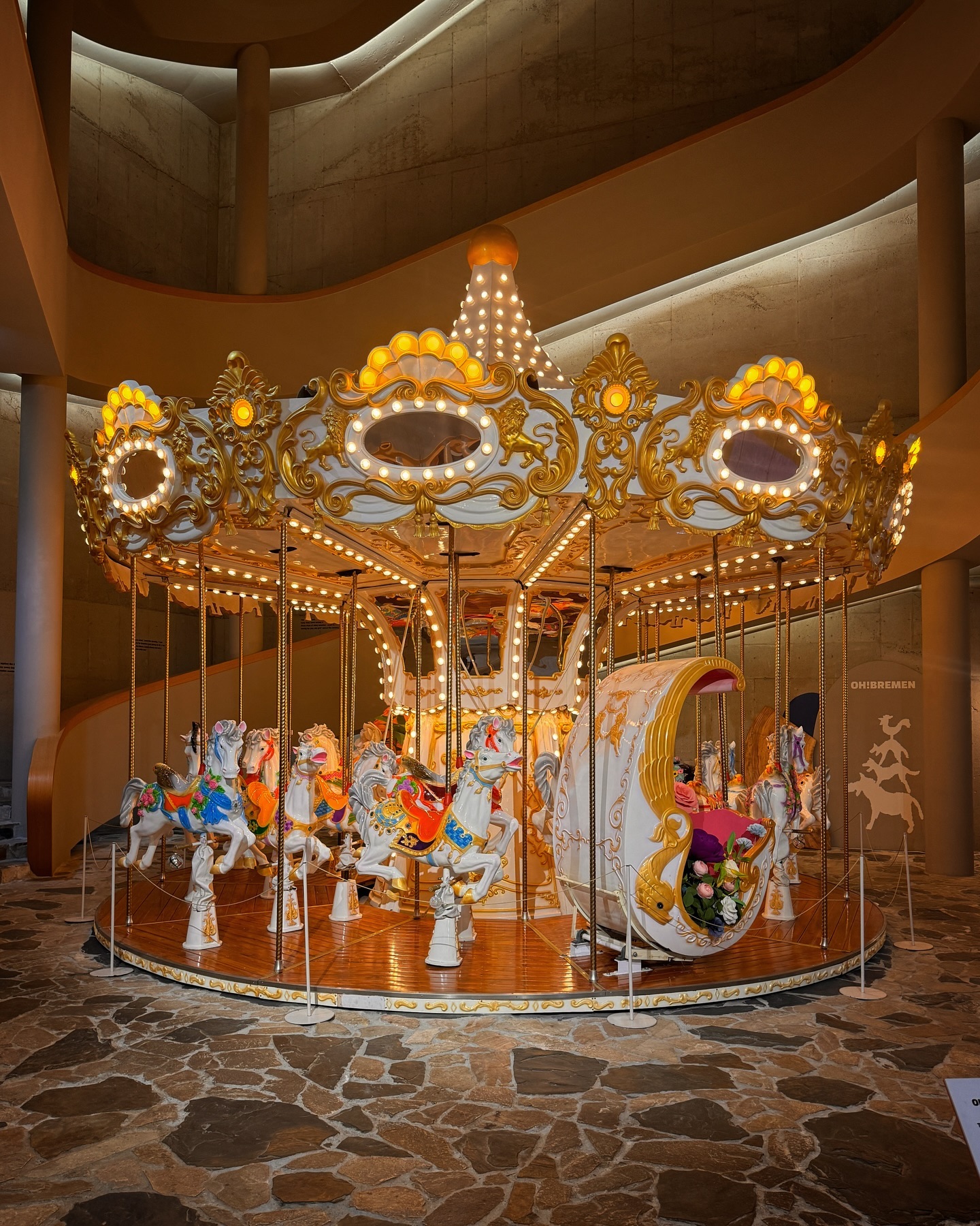 20240611 🎠
ღ 𝖶𝖾𝗅𝖼𝗈𝗆𝖾 𝗍𝗈 𝖯𝗈𝗁𝖺𝗇𝗀 ღ
#오브레멘 
📍경북 포항시 북구 해안로 191-1 오브레멘

#포항 #포항카페 #영일대 #영일대카페 #포항베이커리카페