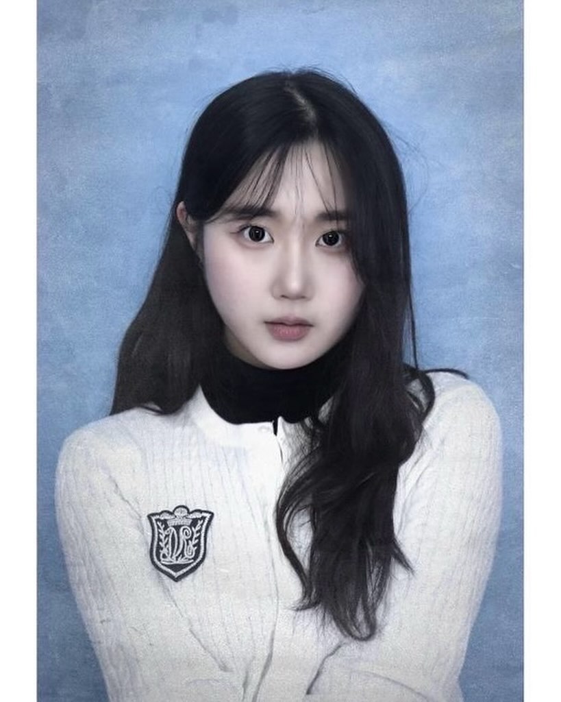 𝚄𝚖𝚖 ~~ 𝙽𝚘𝚝 𝚑𝚒𝚐𝚑 𝚜𝚌𝚑𝚘𝚘𝚕, 
𝚄𝚗𝚒𝚟𝚎𝚛𝚜𝚒𝚝𝚢 𝚐𝚛𝚊𝚍𝚞𝚊𝚝𝚒𝚘𝚗 ~ 🎓