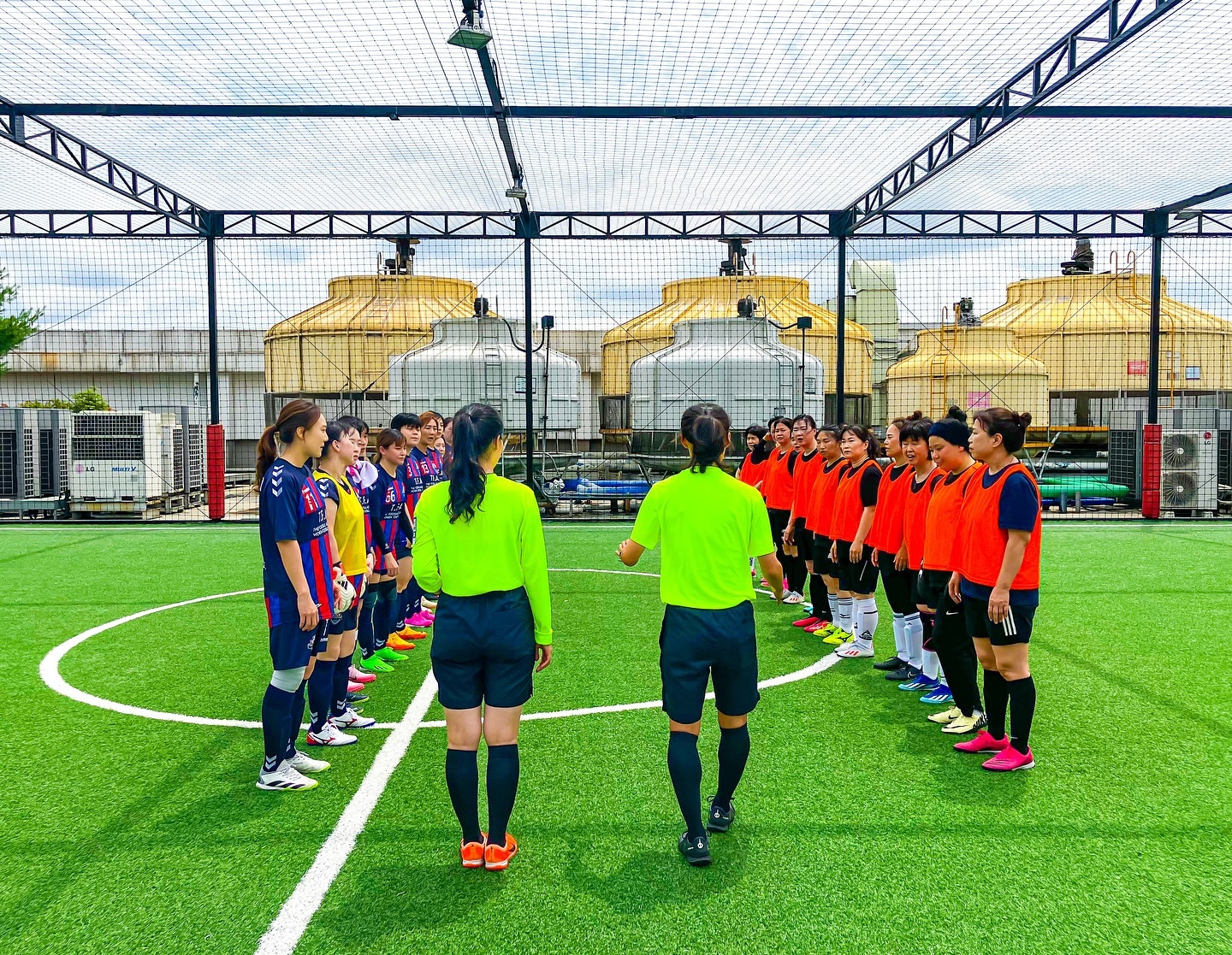 #⚽️
#더풋볼WFC

우리는 지금
발 맞춰 함께 나아가는중💙

승리요정이 함께했고
예쁜사진 덕분에 기쁨의 여운이 오랫동안 남았다
모두에게 고마워💛

the_football_wfc