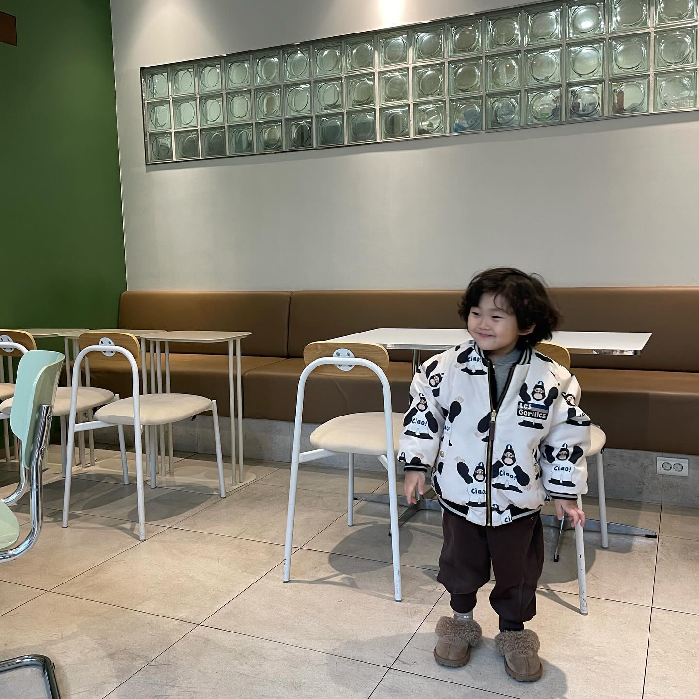 라엘 시온 :-) #현실남매 의 케미🫶🏻

- 

아놔......진짴ㅋㅋㄱㅋㄱ
네...얘네 둘 지극히....
정상입니닼ㅋㅋㅋㅋㅋㅋㅋㅋㅋㄱㅋㅋㅋㄱㄱ

,