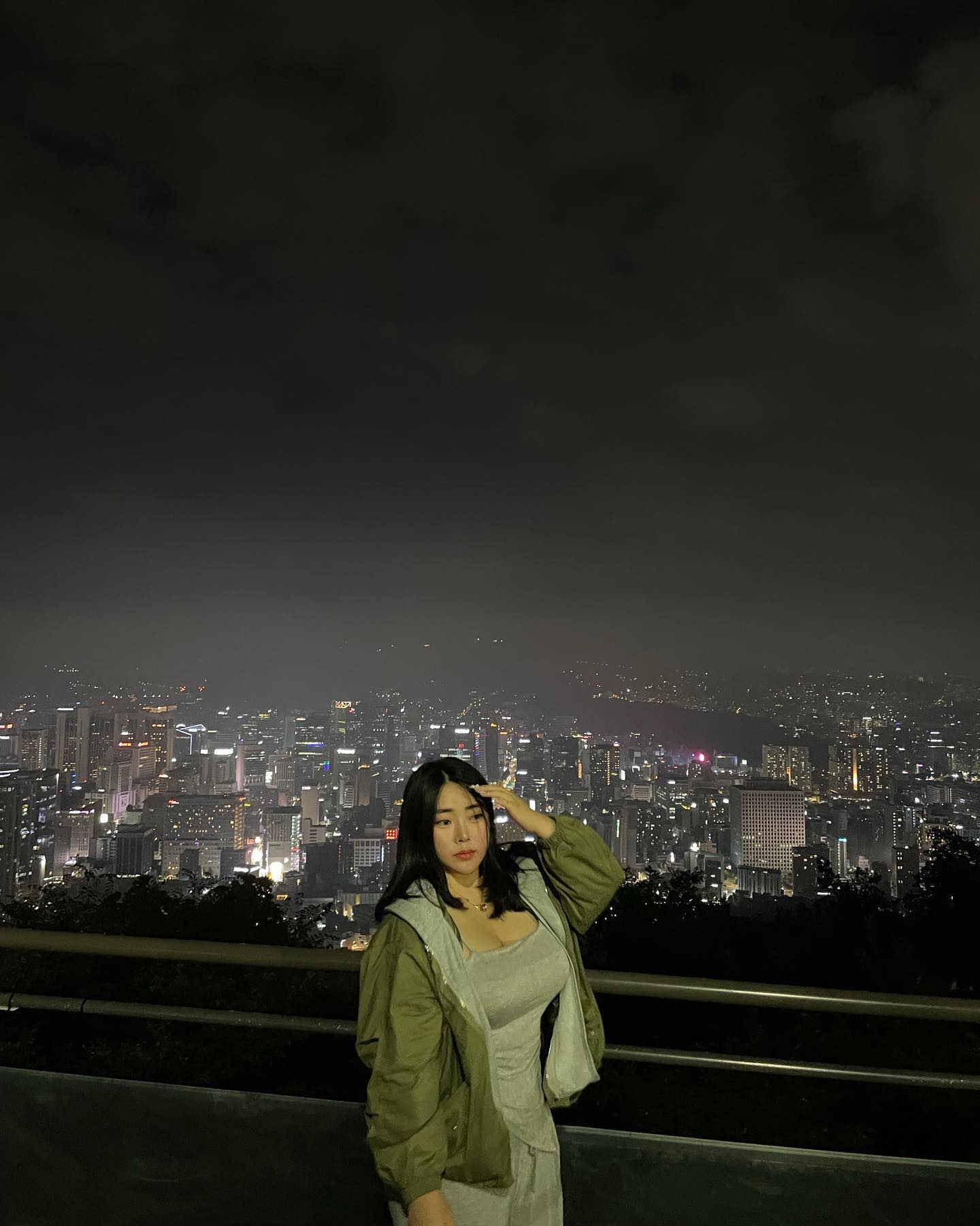 걸어내려왔더니 다리 후덜덜