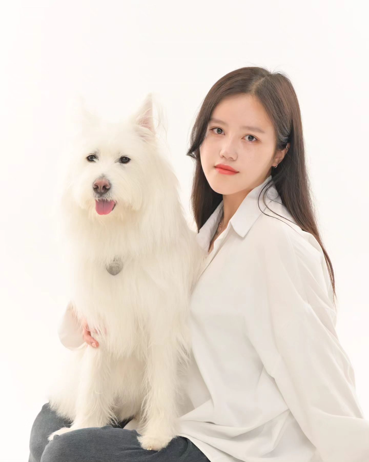 내년 3주년 촬영 생각하다가 갑자기 꺼낸 2주년 B컷들✨️ 내년엔 셋이 찍겠다 야호
.
.
.
#일상 #데일리 #daily #직딩  #27 #좋아요 #like #follow #me #l4l #f4f #ulike  #selfie #셀피 #ootd #맞팔 #선팔 #소통 #팔로우 #송파 #잠실 #멍스타그램 #믹스견 #강아지 #adoptdontshop #주말 #애견동반스튜디오