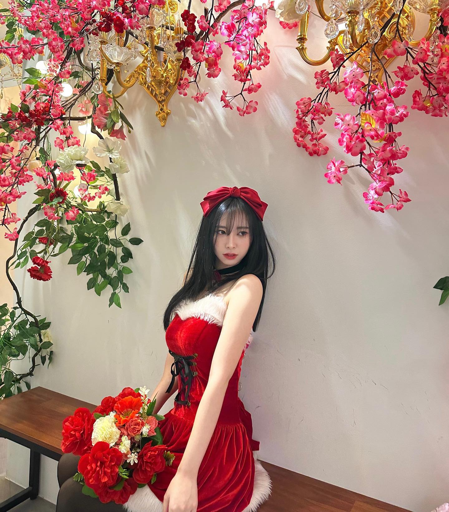 🎀𝑺𝒂𝒏𝒕𝒂 𝒈𝒊𝒓𝒍🎀

#크리스마스