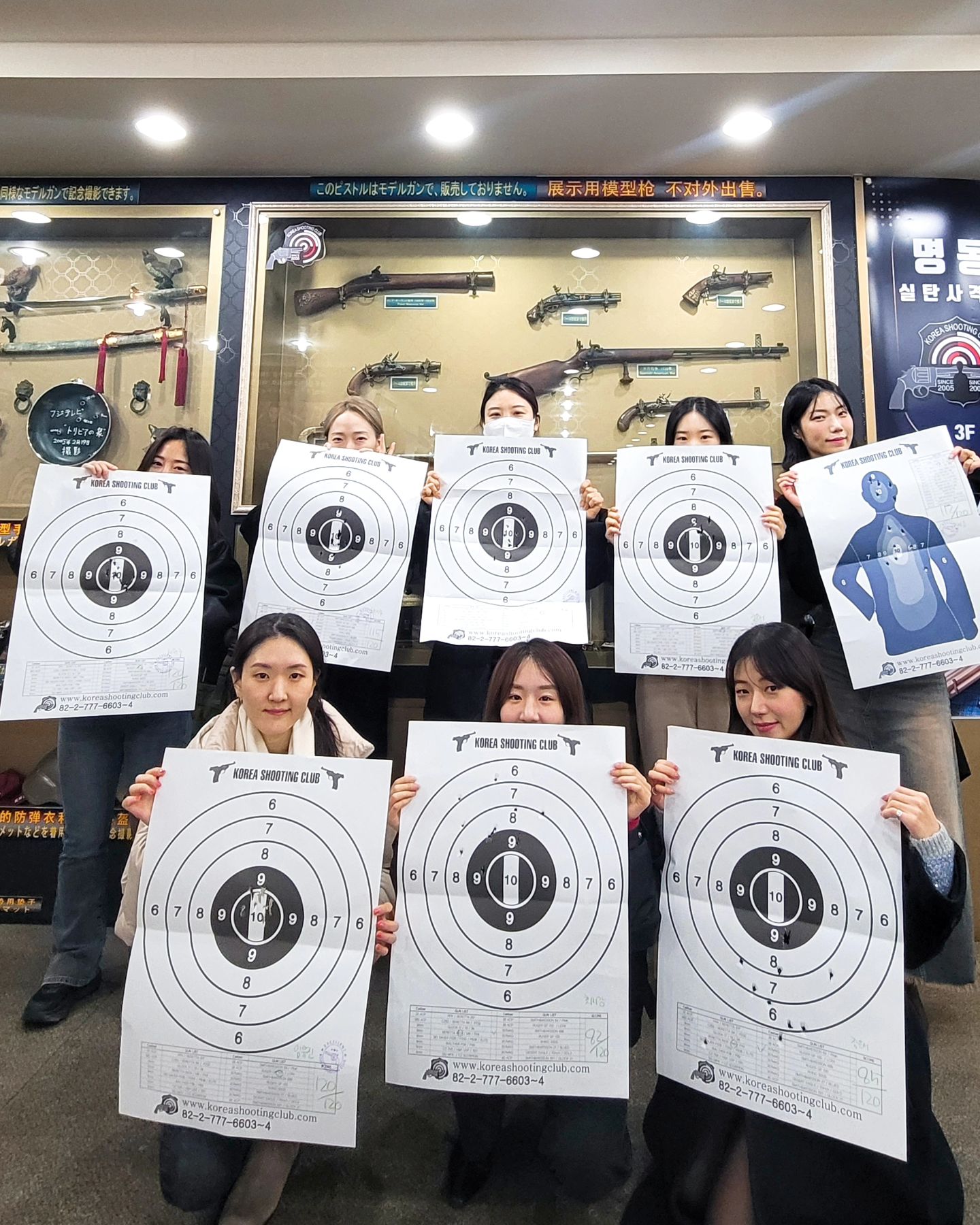 어쩌다보니 나만 사람 표적을 
고르게 됐넹🤣👤🔫
늘 재밌고 새로운 실탄사격✨️
스트레스 푸는데 최고인데 회사에서 지원해줘서 더 좋큐😍
.
.
#퍼블리시스그룹코리아 #사내동호회 #뭉치면쏜다 #실탄소녀단