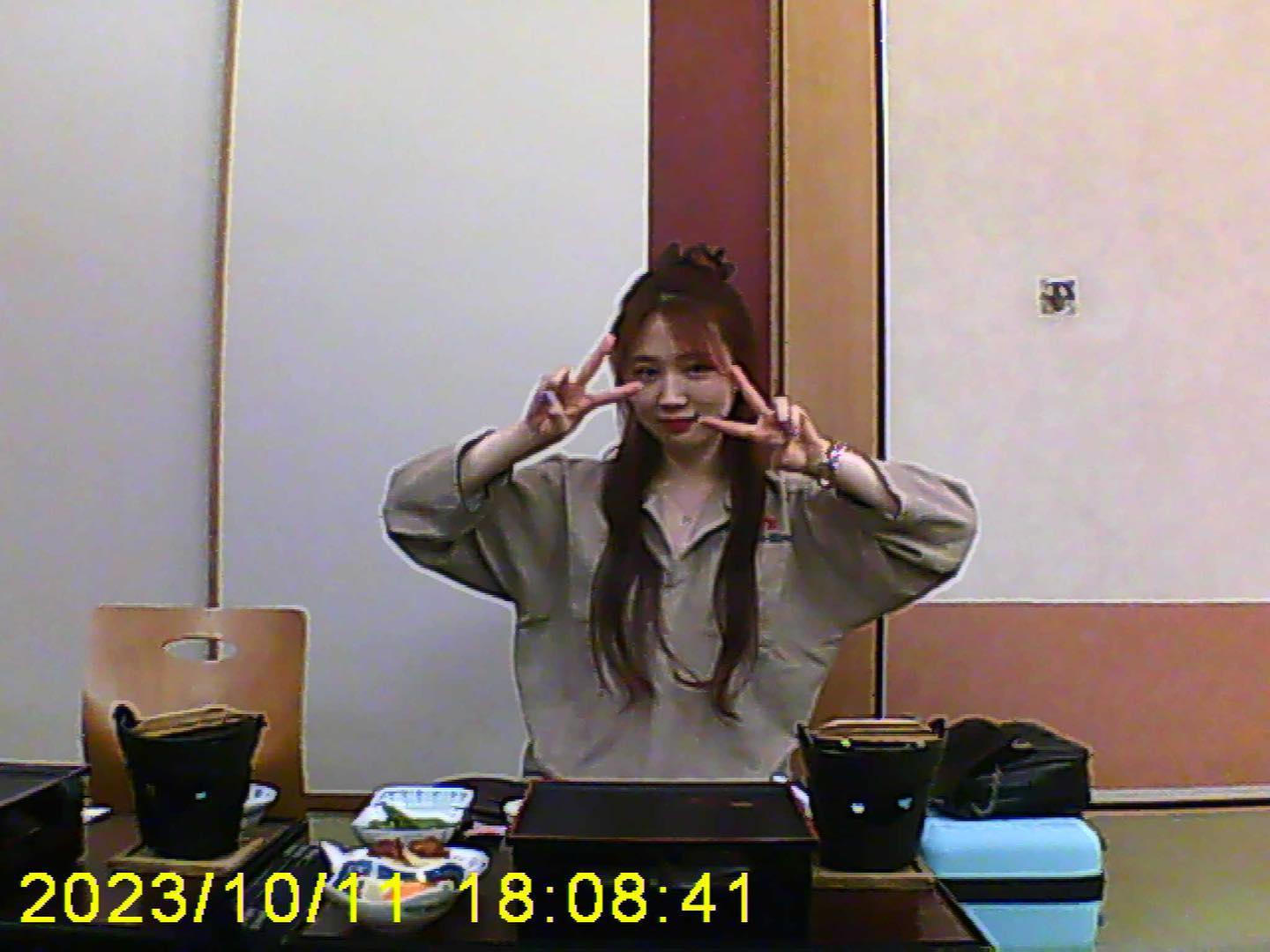 안녕~;)
동영상 이죠!
아하!
동영상이야?
.
.
즉석 카메라 사진 느낌 좋쥬
true_luck97 🩵

.
.
#즉석카메라 #옛날카메라 #안녕 #일본여행 #여행중 #유토피안