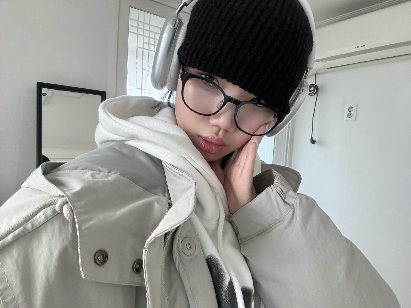 냠