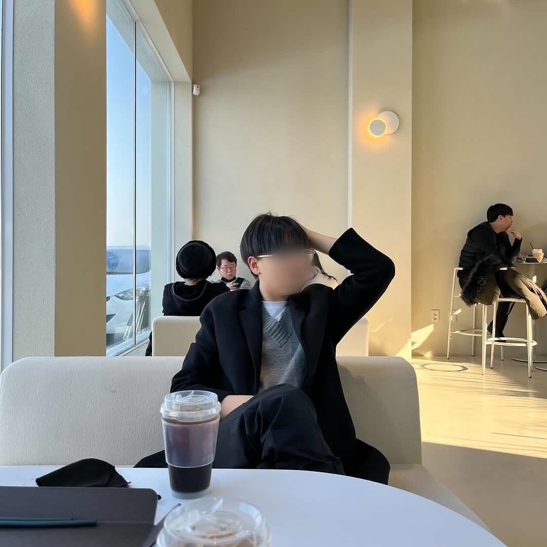 🥲