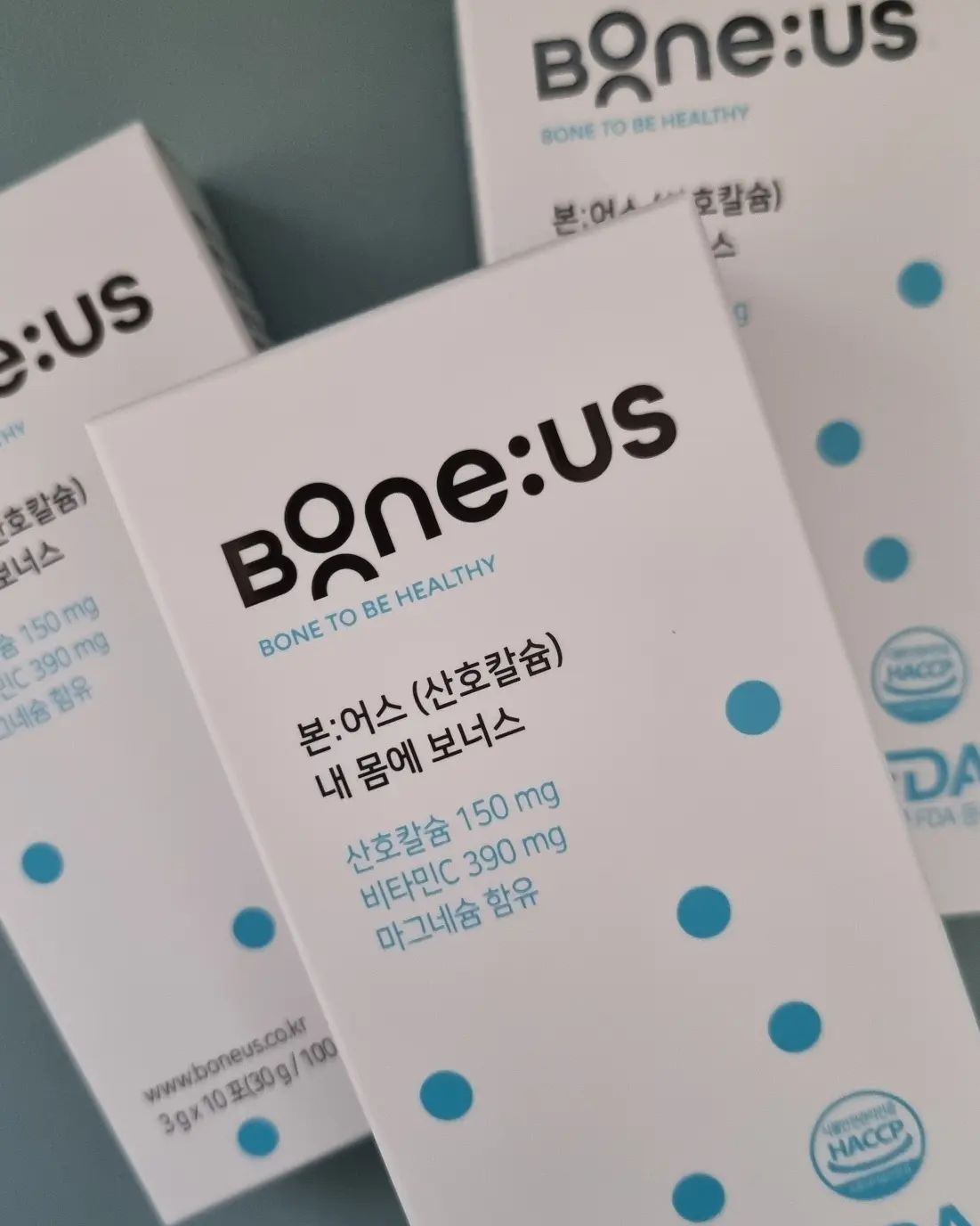 좋은기회로 
#본어스 산호칼슘을
체험하게 됬어요!!🩷
물에 간편하게 희석시켜 먹기좋구
맛도 은은한 레몬맛이 나서
부담없어용! 비타민C,D 등 
자일리톨성분과 신경건강에 필수인 
마그네슘,산호칼슘이 한포에 
들어있어 간편하게 건강관리 하기굿굿

내몸에 좋은신호를 보내고싶다면
본어스 추천합니다앙🫶🫶

#본어스 #산호칼슘 #마그네슘 #칼슘추천