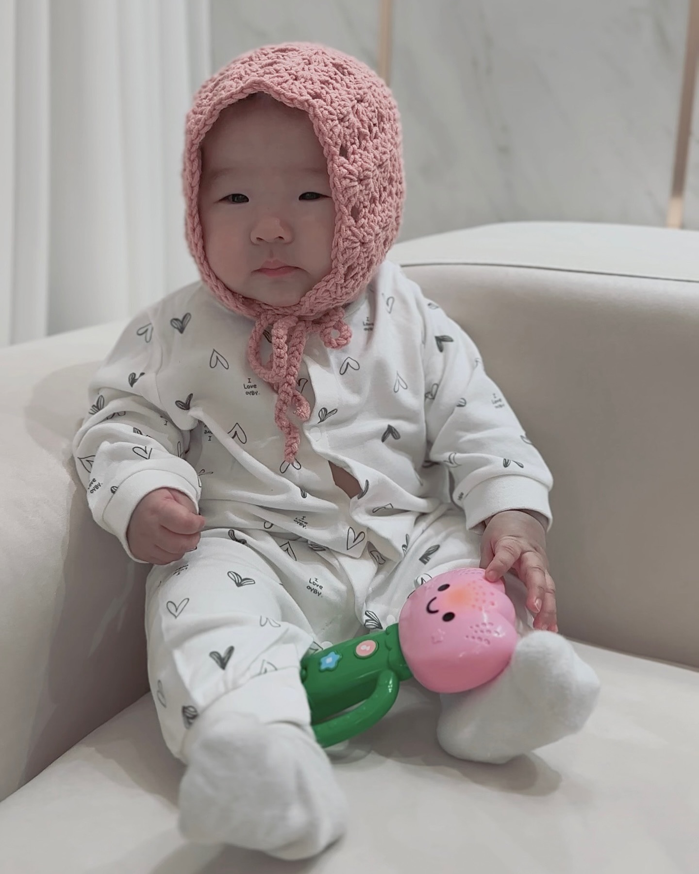 앉기 연습3일째

#아기릴스 #138일아기👶🏻 
#4개월아기 #원더윅스중