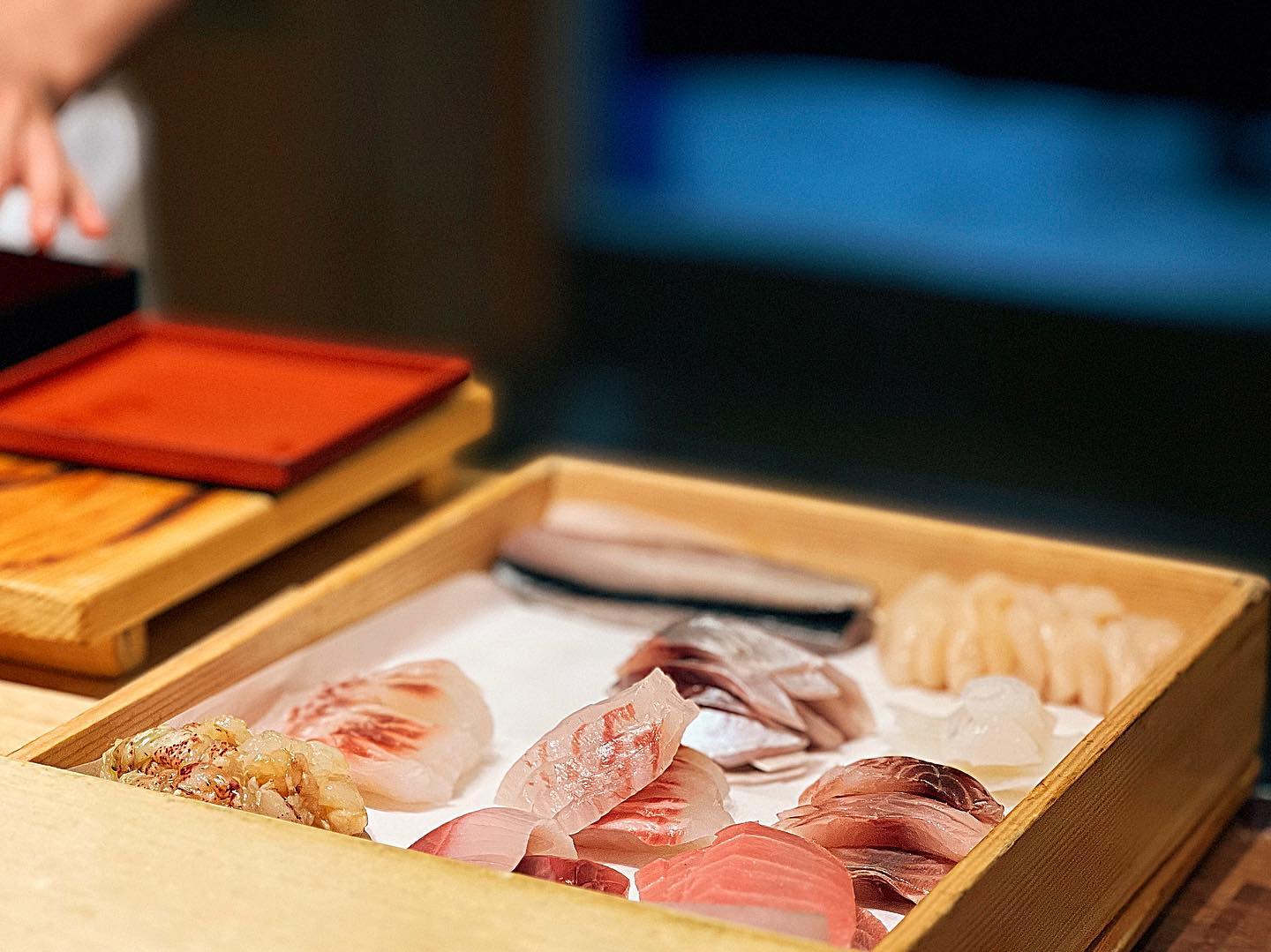 준지헌 생일 축하했다 .. ! 👩🏻‍🌾🥕
#삼전역스시오마카세 #스시다원