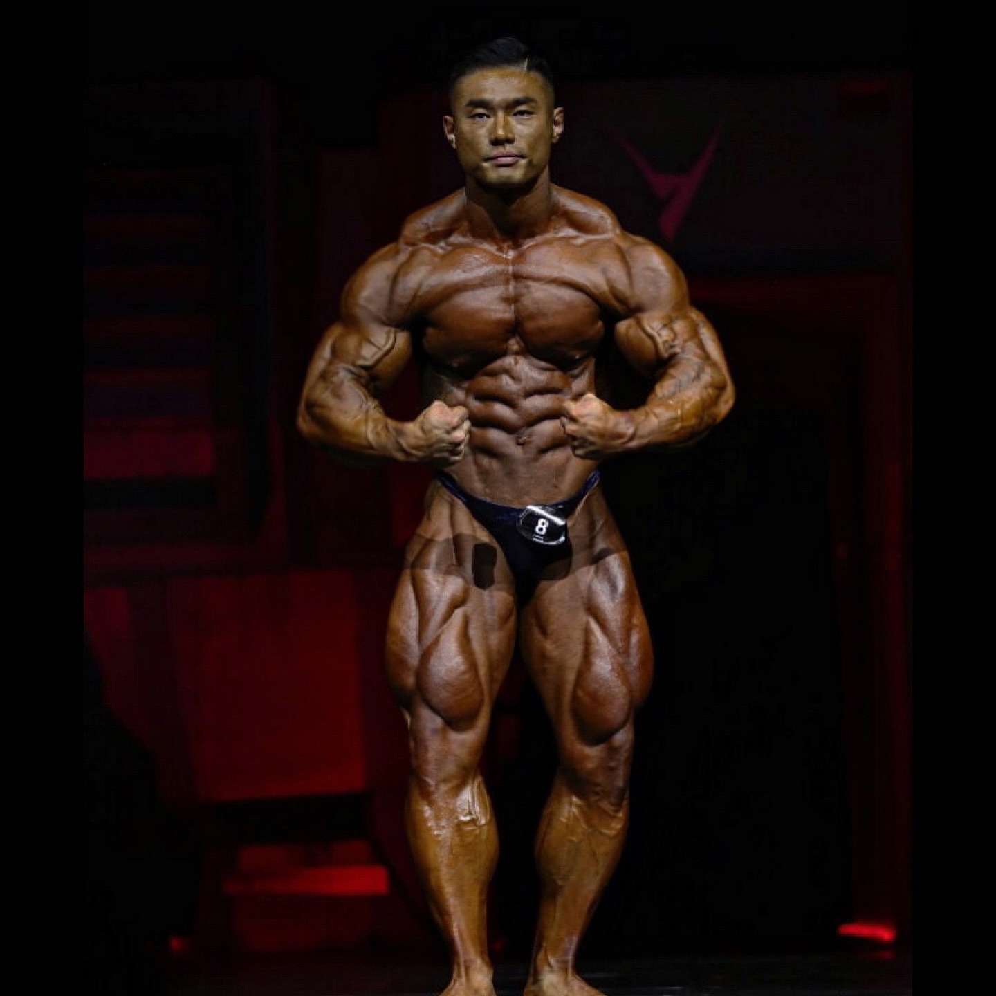 안녕하세요 
기존 회원님들 수업이 종료됨에 따라 신규 레슨 모집합니다 

⭐️대회, 바디프로필, 단순 취미 목적의 웨이트 트레이닝등 운동 목적과 경력 무관 

말만 많고 성과 없이 온갖 감언이설로 속이는 트레이닝이 아니라 결과를 얻을 수 있는 현실적인 조언과 운동 방법을 제시 해드립니다 🫡

전국체전 1등 -> 한국체육대학교 진학 -> 국가대표 2년 -> IFBB PRO 까지 그 누구보다 최단기로 이뤄낸 제 성장 과정과 성과가 저의 모든 것을 증명한다고 생각합니다 

제가 걸어온 길에 있어서 스스로의 자부심이 있기에 회원님께서도 자부심을 느끼실 수 있도록 결과를 만들어드리겠습니다. 

감사합니다.

레슨PT 문의 DM 및 카톡: jjanggun0