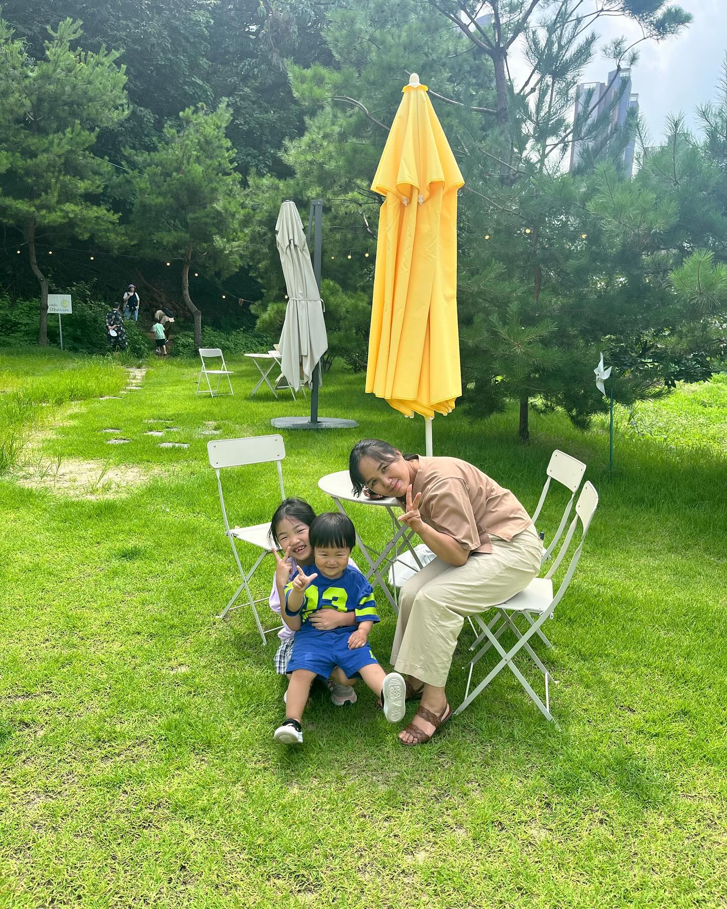 뒤늦은 피드지만, 친정에서의 3박4일💚
이번 테마는 본의 아니게 ‘탈 것’
모르고 찾아갔다 줄서는 집이었던 냉면은 너무 맛있었다❣️