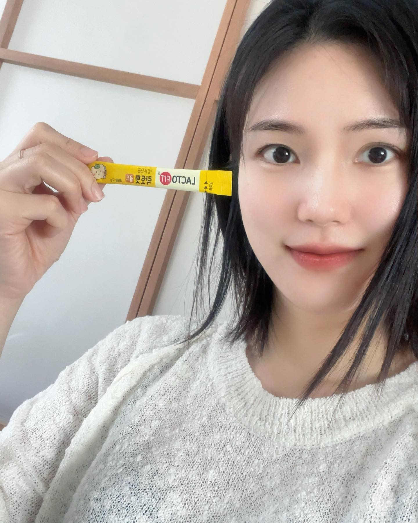#유료광고 lactofit_official
 
여러분~ 대한민국 1등* 유산균 브랜드 ‘ 락토핏 ’과 
귀여운 ‘ 망그러진곰 ’이 콜라보를
했다는 소식 들으셨나요?!
(*구매율 1등 : 2023년 한국건강기능식품협회, 프로바이오틱스 부문)
 
소개드릴 제품은 올리브영 단독 구성으로, 
오직 올리브영에서만 만나볼 수 있는 한정판이에요!
 
하루 1포로 프로바이오틱스 뿐만 아니라
정상적인 면역 기능에 필요한 아연도 챙길 수 있어요.
 
기존 락토핏 골드 제품 대비 프로바이오틱스 
수가 2배 증량되 총 20억 CFU보장되구요👊🏻
 
 2023년 한국건강기능식품협회, 프로바이오틱스 부문
구매율 1등이니 믿고 먹을 수 있다는!
 
같이 들어있는 ‘망곰 손목쿠션’ 굿즈가  너무 귀엽고 
사용감도 좋아서 선물로도 추천드려요~~
 
✔ 3월 한달만 기획세트 한정수량 판매!
✔ 올리브영 행사로 3/18~25은 할인율 33%!

_______________________________
 
#락토핏 #망그러진곰 #올리브영 #유산균 #굿즈
#올리브영추천템 #망글곰 #망곰 #락토핏골드 
#콜라보 #유산균추천 #종근당건강 #협찬문의