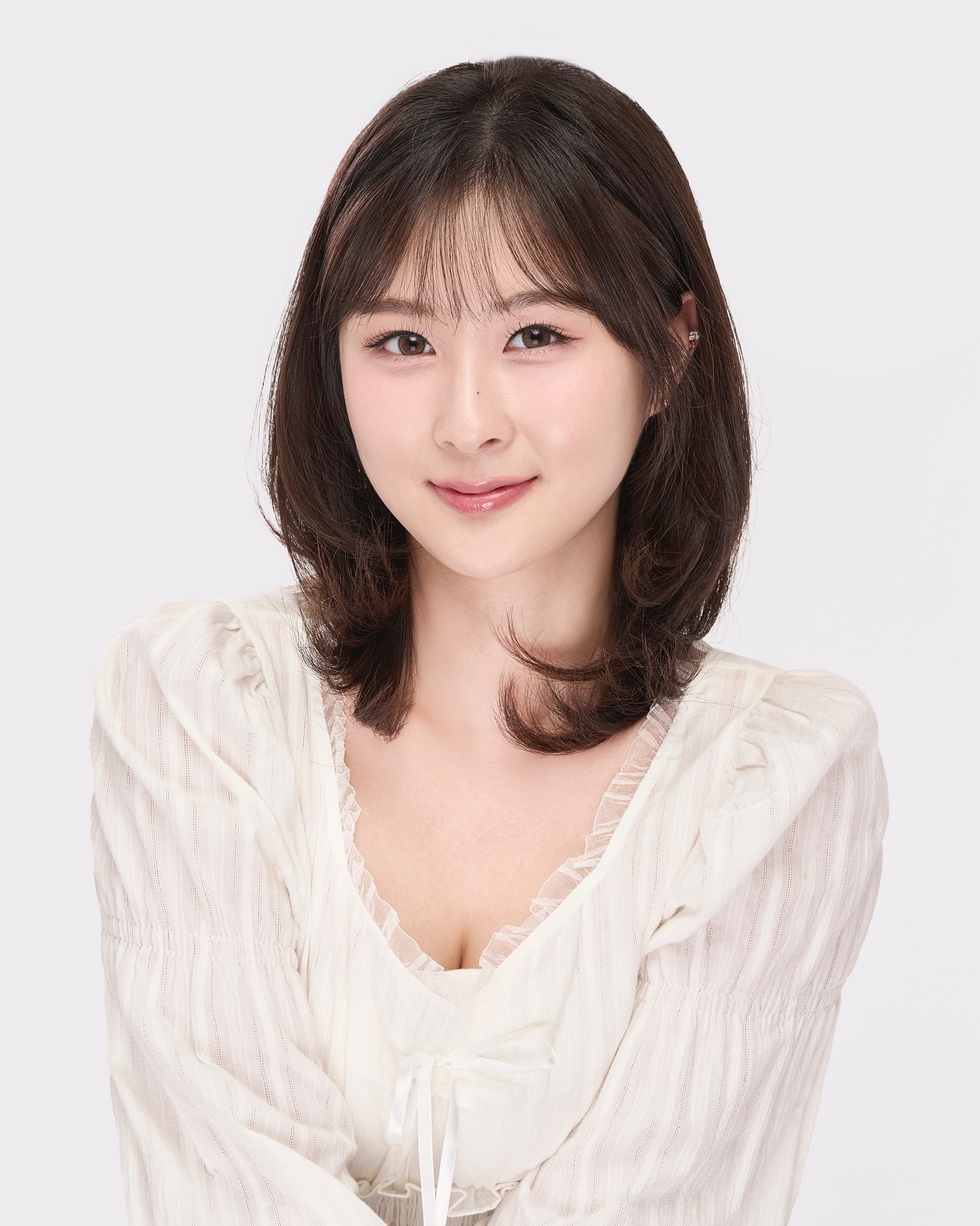 히히🫶

#협찬 #드림워크스튜디오

studio. dwork_studio
make up. eunkyeong0213

.
.
.
.
.
.

#프로필 #프로필사진 #프로필촬영 #모델 #일반인모델 #일반인화보 #일반인촬영 #스튜디오 #스튜디오촬영 #프로필스튜디오 #프로필사진촬영 #프로필메이크업 #사진맛집