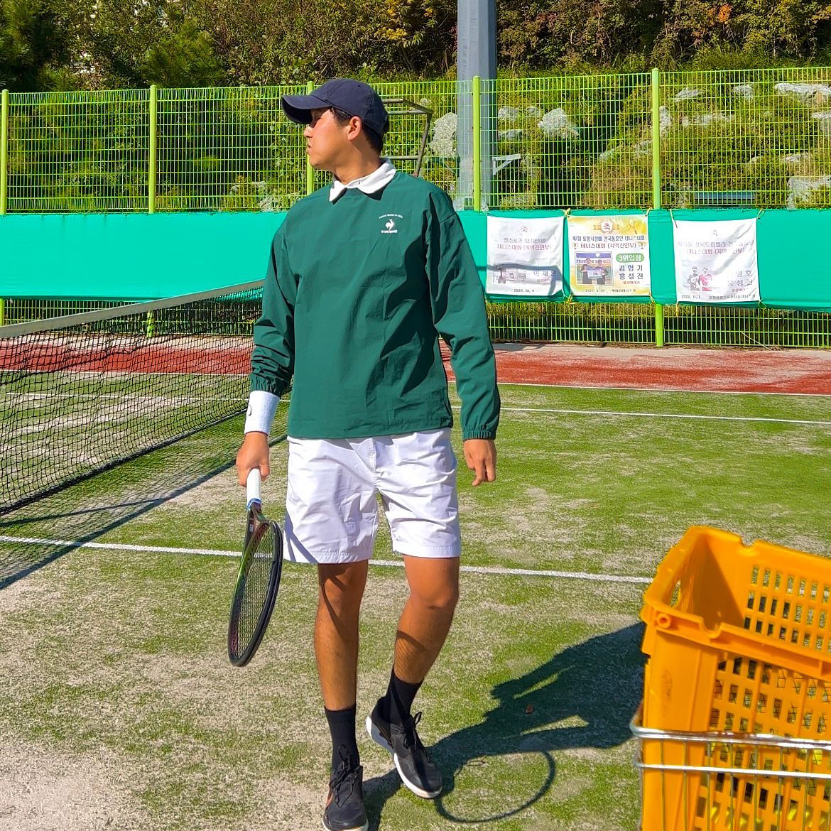 마! 🎾 똑바로 안치나👊

#경주내려가서 #현지랑재은이 #피딩해주기완료👍 #담엔나도해줘🎾 #오리국화부만들기🐥 #레슨볼 #운동하는남자 #운동하는여자 #테니스치는남자 #테니스치는여자 #테니스 #어벤져스 #후루꾸 #산신령 #오대팔삼 #제제 #윌슨 #르꼬끄 #최기현지 #이천쌀주먹 #tennisplayer #tennis #avengers #fluke #odps #geze #wilson #lecoq #🎾 #🐥❤️🐻