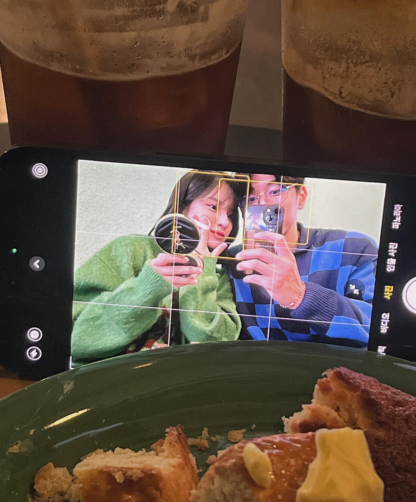 테니스 일년 치니깐 남자칭구 생긴당ㅋ 우왕ㅋ 
요즘 혜민버스타고 혼복 깨부수고 다니는 중 🎾⚡️