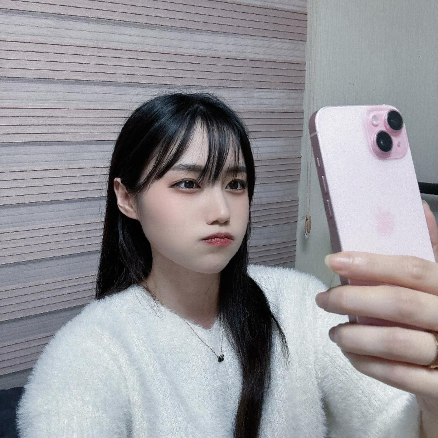 와....우와아.......!! 아이폰15 화질 폼 미쳐따🤩
항상 여기서 폰 바꾸는데 바꿀때마다 대만족해요!!
휴대폰 문의 여기 추천~!👉 kimtvl 

#협찬아님 #아이폰15 #아이폰15프로 #아이폰15pro