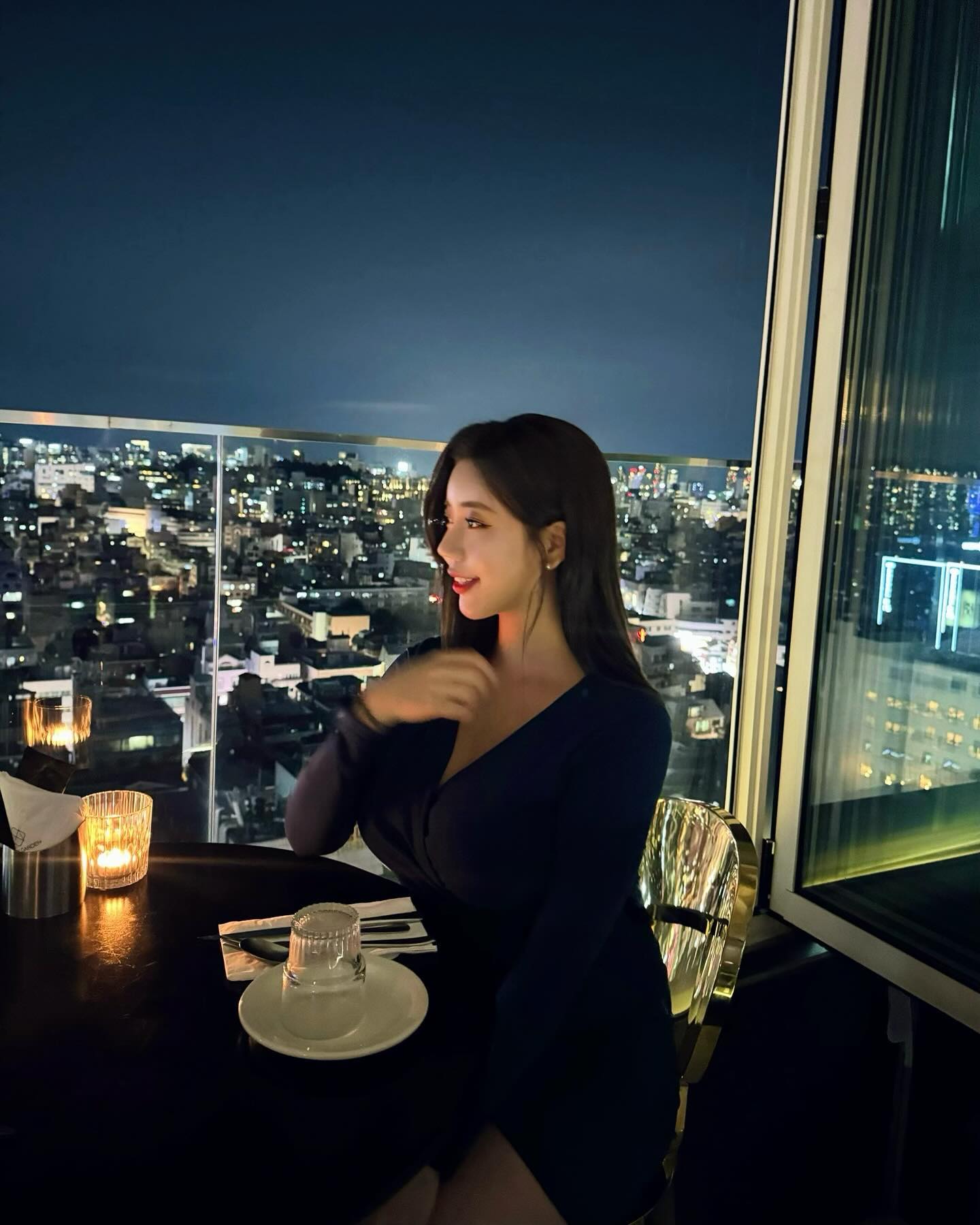 메리가든 야경이 다했다🌃🌌
merrygarden_official