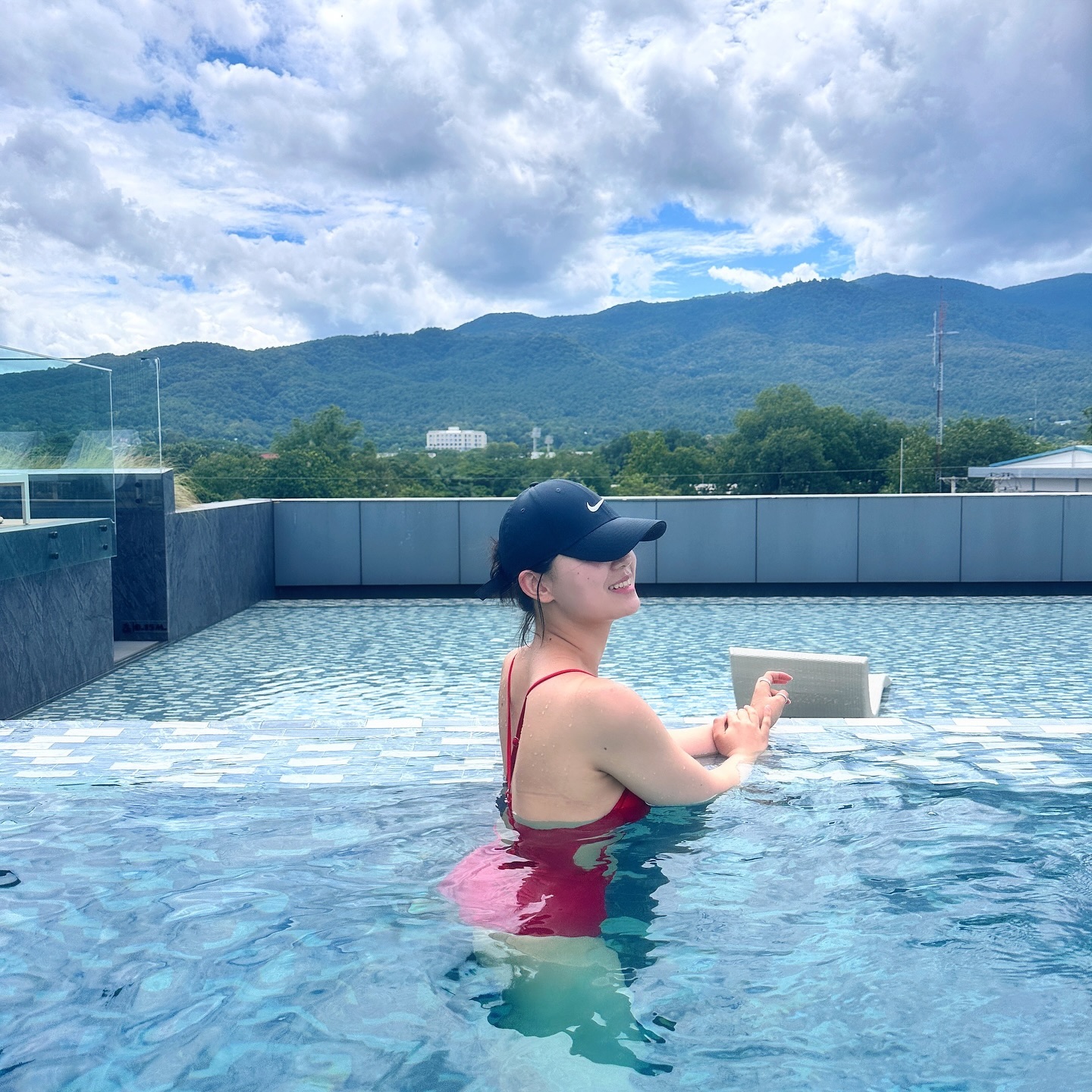 수영을 배워볼까🏊‍♂️ 고민듕

 #일상 #daily #오오티디 #일상스타그램 #데일리그램 #데일리 #소통 #좋반  #얼스타그램 #셀스타그램 #셀기꾼 #좋반 #대구 #구미 #일반인 #00 #01 #블로거 #협찬 #ootd #치앙마이 #트레블로지님만 #야외풀장 #물놀이 #모노키니