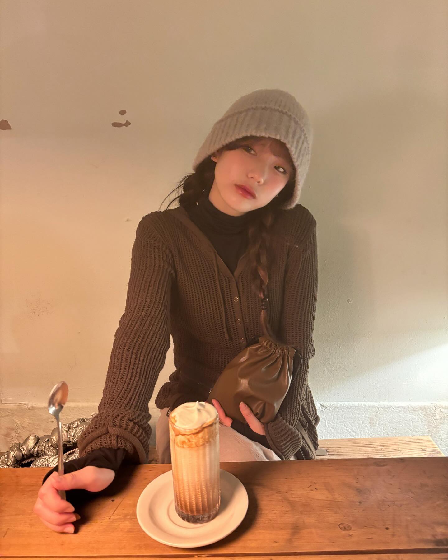오트니와 함께하는 겨울나기
otte.ni 
.
.
.
.
#가방 #복조리백 #오트니 #겨울옷 #연남동 #연남동카페 #홍대 #홍대맛집 #서울 #코디 #여자코디 #fashion #follow #ootd #오오티디 #아웃핏 #outfit #소통 #데일리 #데일리코디 #daily #패션 #좋반