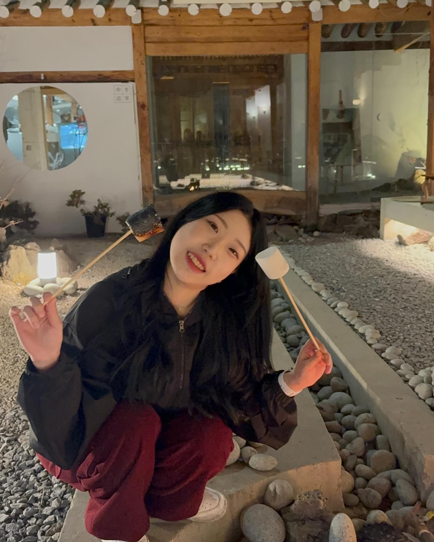 🔥🪵 ⬜️ 다 태워버려도 행보케 ㅎ