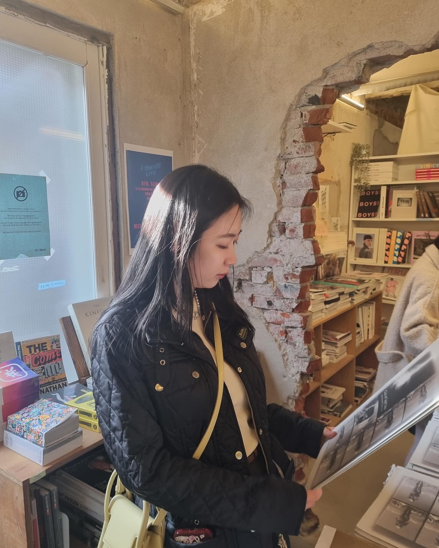 얼마전에 다녀왔던 서촌 나들이~~~
맛있는 것도 많고 구경할 것도 많았던 서촌💛