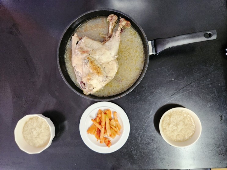 토종닭백숙 퍽퍽 하지 않은 닭가슴살 백숙 밀키트