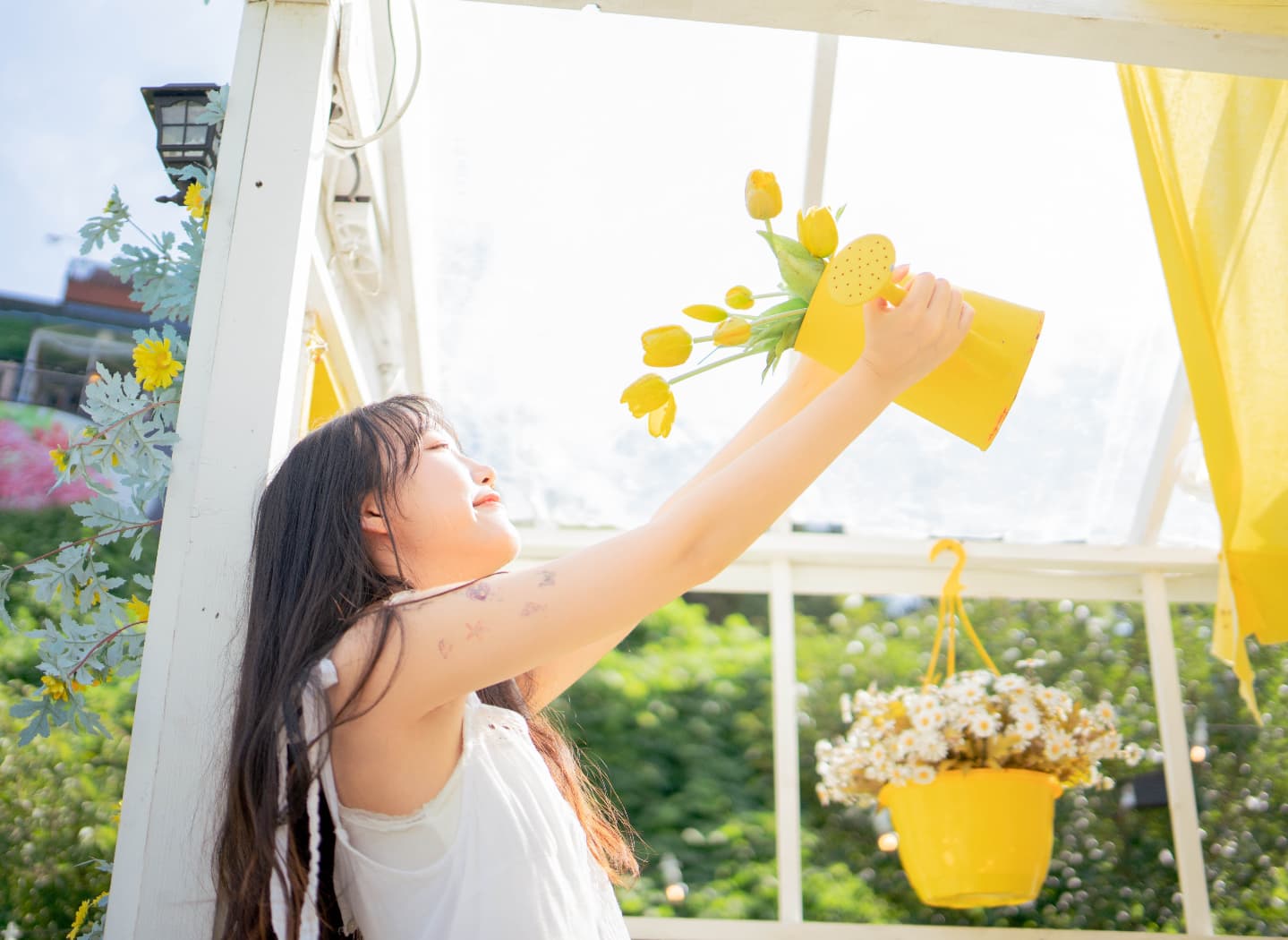 가로로 보면 또 다른 느낌..💐🌼🌸

📸 chiki.fix
이래서 다들 스냅사진 찍는거구나..🥹

#스냅 #스냅사진 #사진스타그램 #촬영 #야외촬영 #꽃 #정원 #스냅촬영 #카메라 #프로필 #포토