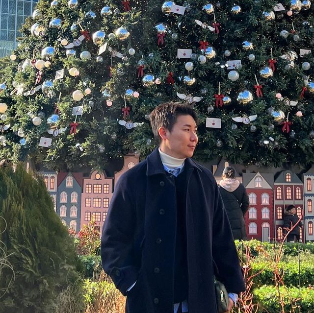 데일리 출근룩 | COS 미니멀룩 | 패션계정 on Instagram: "23.12.11 오늘의 TMI는? 🗂️ 24년의 키워드는 #최적화 23년이 거의 끝나가고 있습니다. 24년 계획 다들 세우셨나요? 저는 수퍼 J인간 이라서