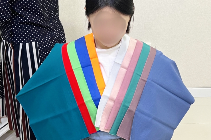 컬러예보에서 퍼스널컬러 여쿨뮤트로 땅땅땅! 역시 강남 전문가는 달라~