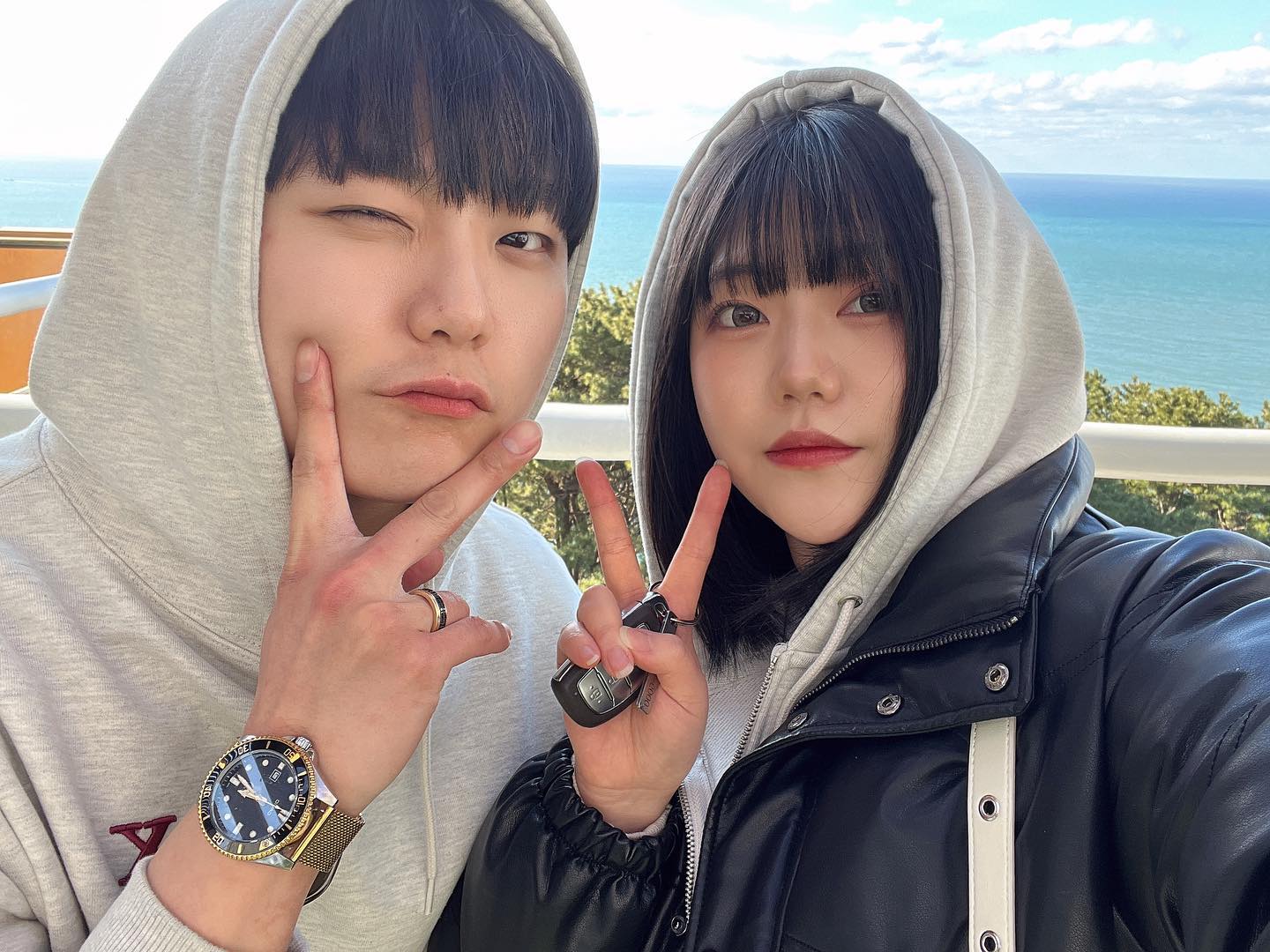 찍고 보니 온통 ✌🏻
🌊💙
+861