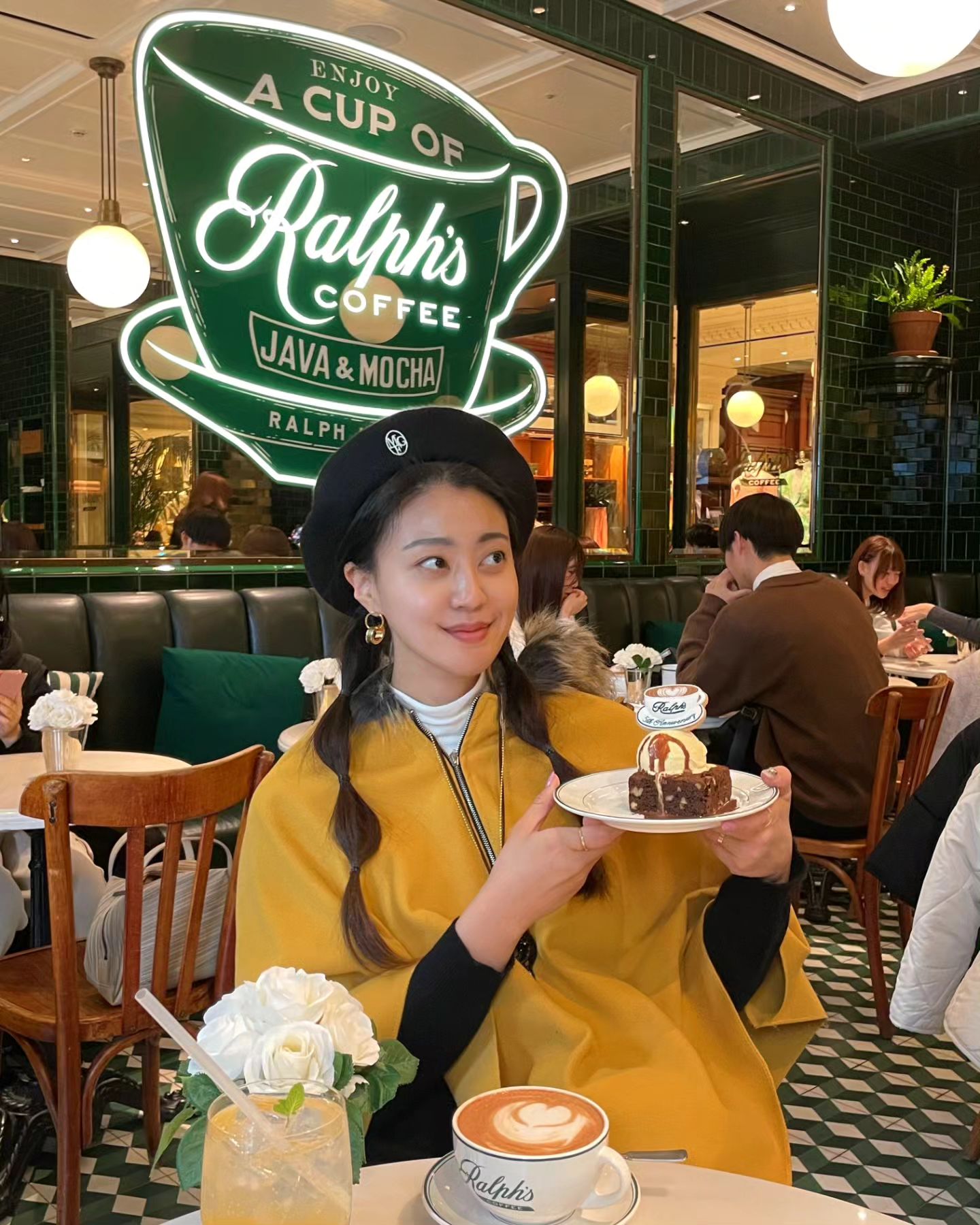 도쿄 핫플 투어(맛집..ㅎ)❣️
마지막은 호텔조식✨
#ralphscoffee #harbs🍰  #painmaison
.
.
.
#브리엘 #daily #selfie #셀스타그램 #얼스타그램 #셀카 #selca #데일리룩 #델룩 #패션스타그램 #fashion #ootd #dailylook #일상 #소통 #여행스타그램 #도쿄여행 #시부야여행 #shibuya #긴자여행 #긴자맛집 #하라주쿠여행 #하라주쿠패션 #하라주쿠쇼핑