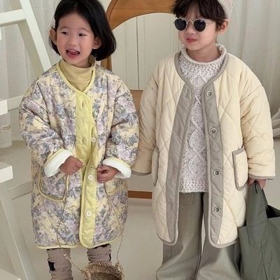 벨리누빔윈터롱자켓

​

텍사이즈: 100호 110호 120호 130호

실사이즈: 7호 9호 11호 13호 

색상: 플라워,베이지

​

정독필수!!!

✔️주문 후에는 취소,환불 불가하며 신중히 구매 바랍니다

✔️배송일정은 최소3일~최대7일 기간을 두고 있으며 배송기간이 길어지면 따로 연락드립니다