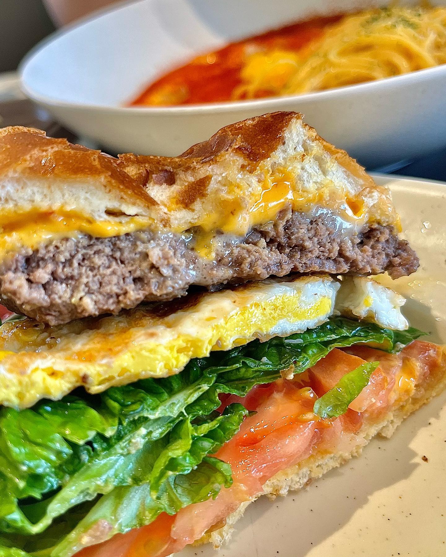 #협찬

찾았다...내사랑 맛집⭐️
완전한 한식파라 브런치, 양식은 내 맘에 쏙 들기 힘든데
완전 내 취저가 되어버린!
누군가가 물어보면 망설임없이 강력추천 할 수 있는 곳!!
❤️브런치빈 아산점
🫶🏻주소 : 충남 아산시 배방읍 북수리 1642, 2층
🫶🏻영업시간 : 오전9시~오후9시

#아산브런치 #아산파스타 #아산맛집 #아산데이트 #아산데이트코스 #배방맛집 #배방읍맛집 #배방카페 #배방읍카페 #배방브런치 #배방읍브런치 #아산브런치카페 #브런치빈아산점 #브런치빈