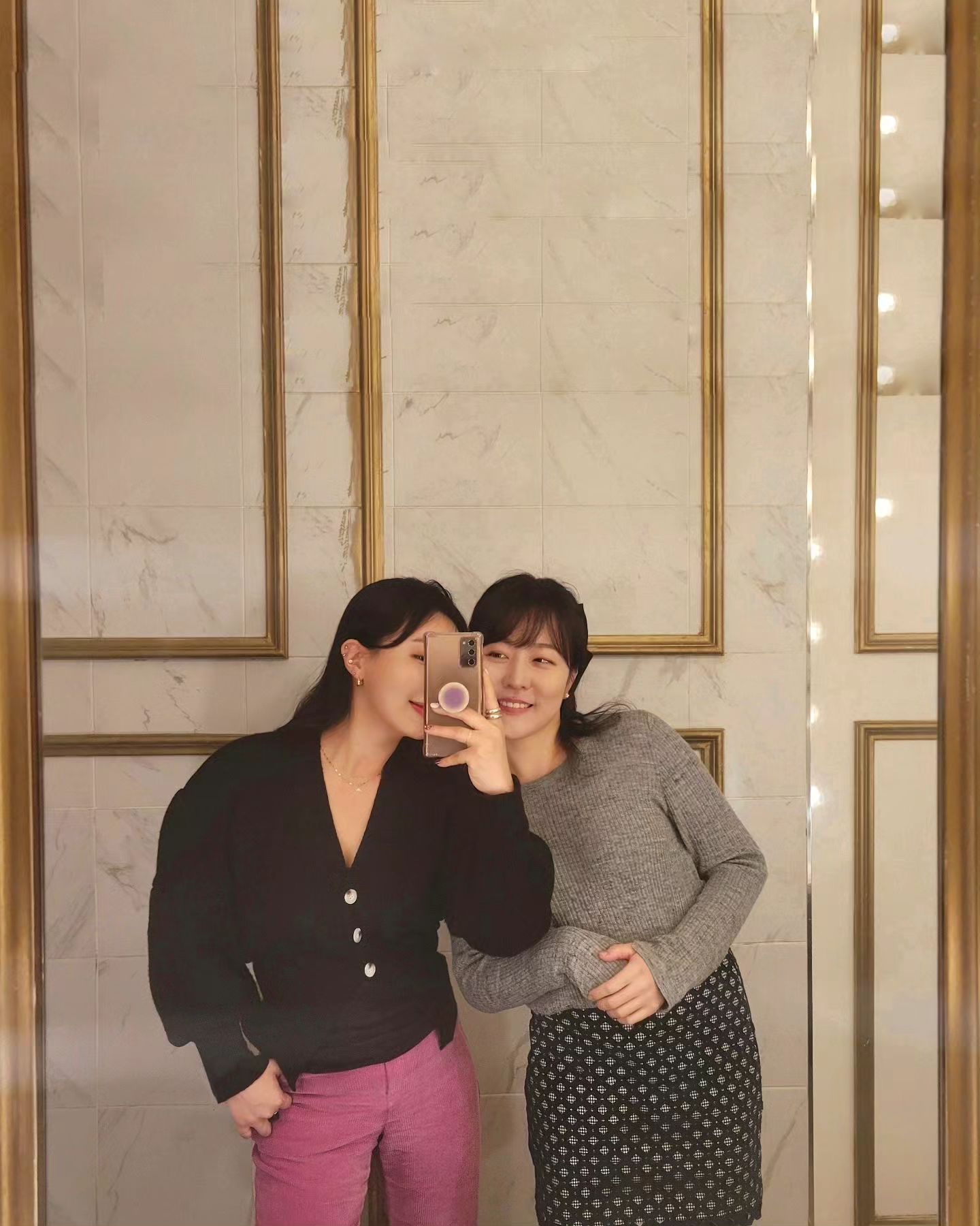 -
호롤롤로🤩😎🥳
.
.
.
#어느새25년