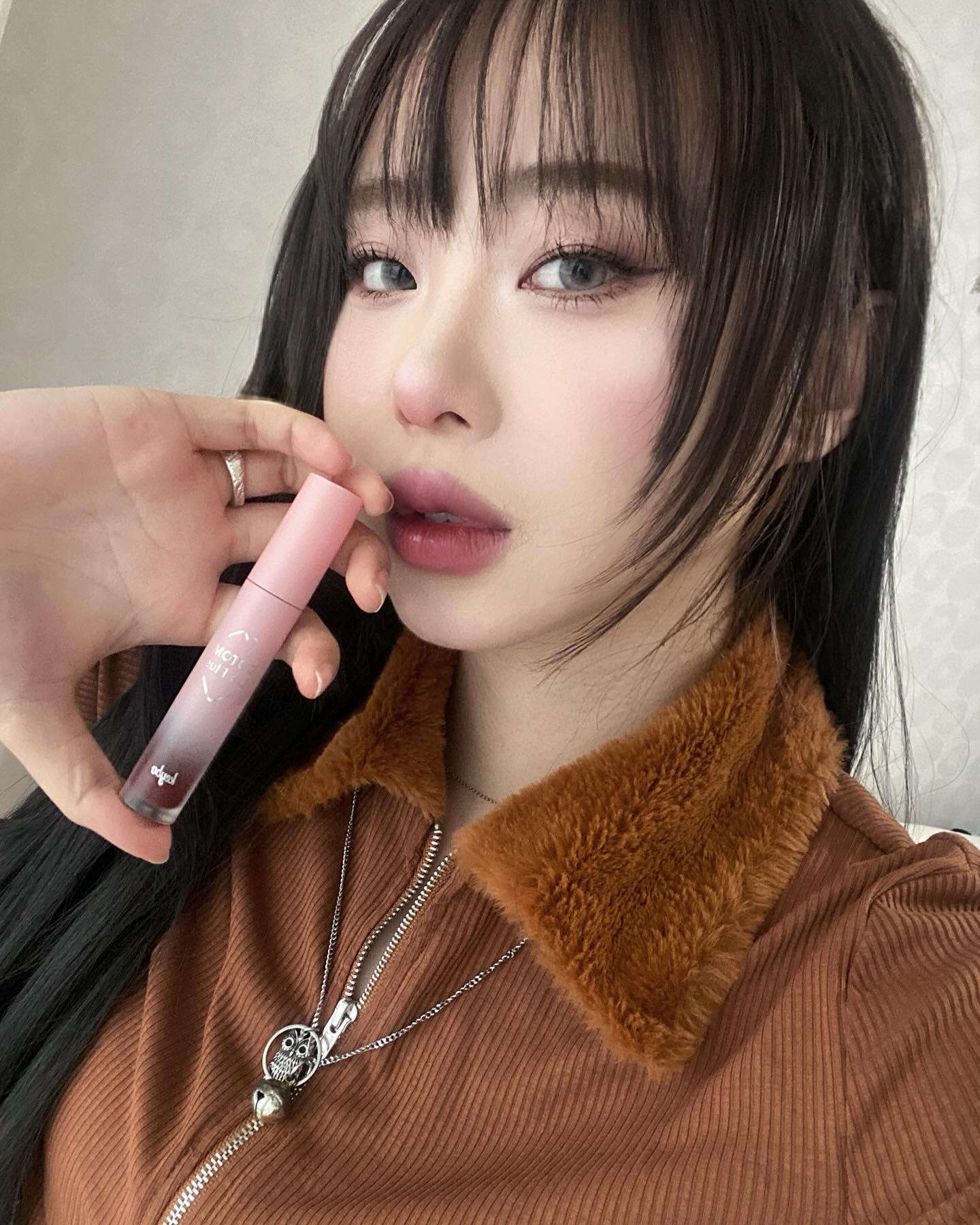 #광고
립플럼퍼는 단계별로 있어서 도전해보고싶으신 분들도 쉽게 도전할 수 있어서 좋았던 것 같아요!! 저도 처음엔 초보로 시작했다가 계속 사용 중 •••✨😱🤍

플럼퍼도 섀도우도 너무 컬러감이 예뻐서 매일 사용 중입니다 !! 할인중이니 놓치지 마시고 얼른 구매하셔요!!!!!!🤍

🎆 #올리브영  #오특 
현재 오특은 종료되었지만 현재도 할인 진행중입니다!!✨

#올영 #올영세일 #올영오특 #올리브영세일 #올리브영추천템 #립플럼퍼 #아이섀도우