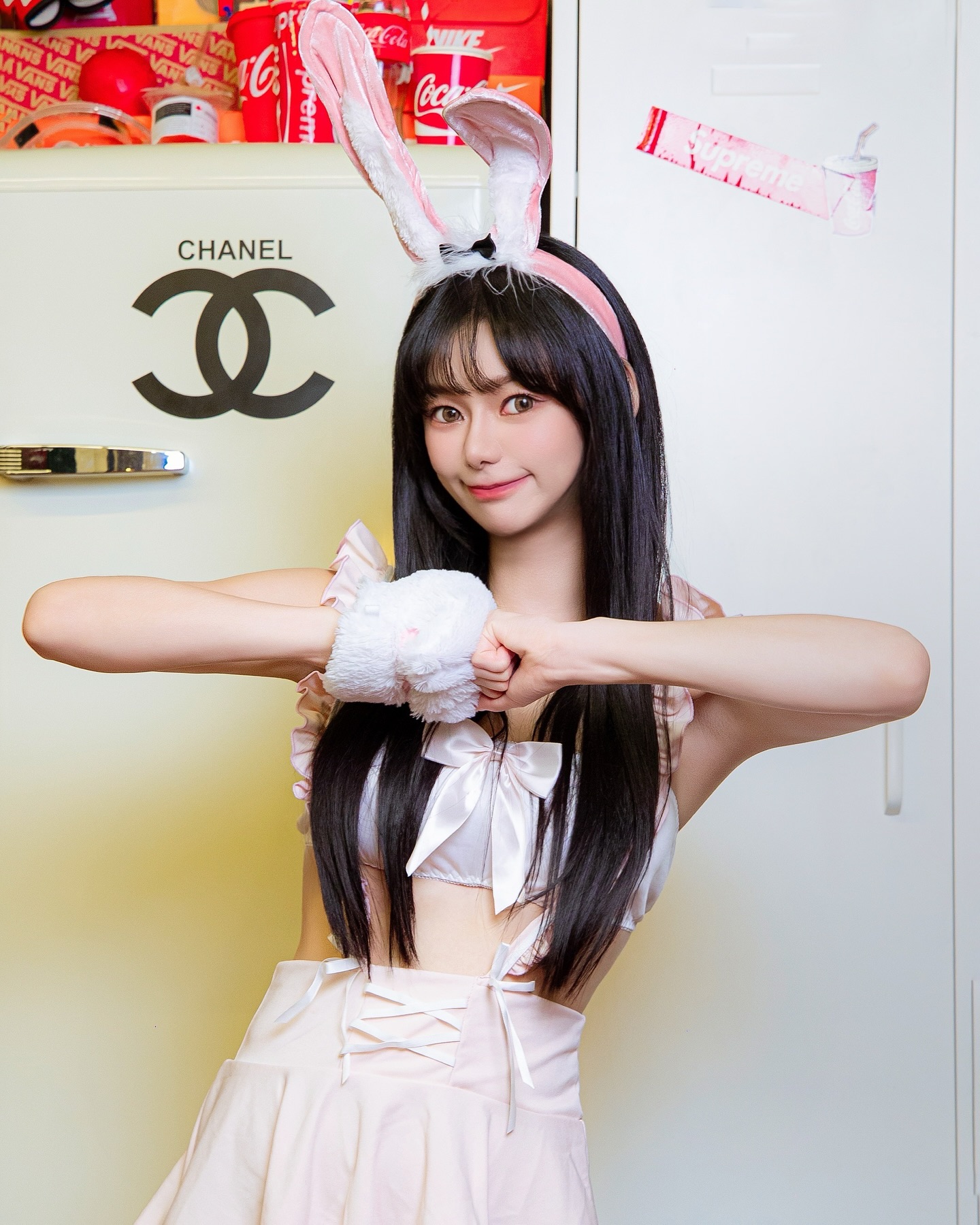 토끼랑🐰🐰
요구르트 한 잔 할래?

#화보장인 #바니걸 #메이드 #코스튬 #컨셉촬영