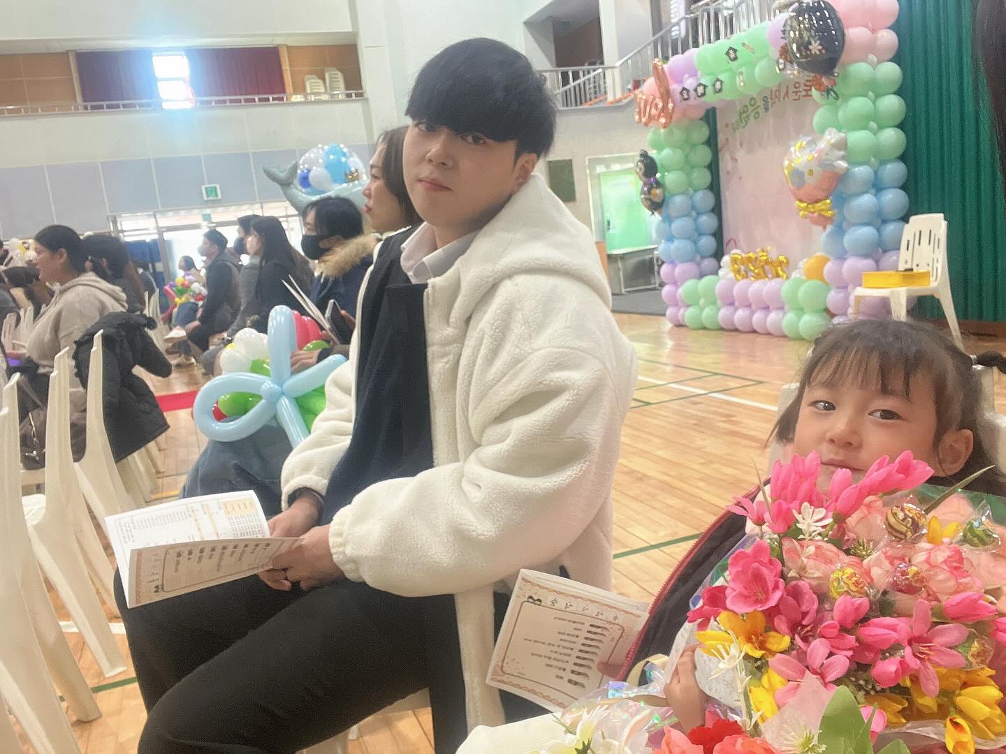 유치원 졸업 축하해~
