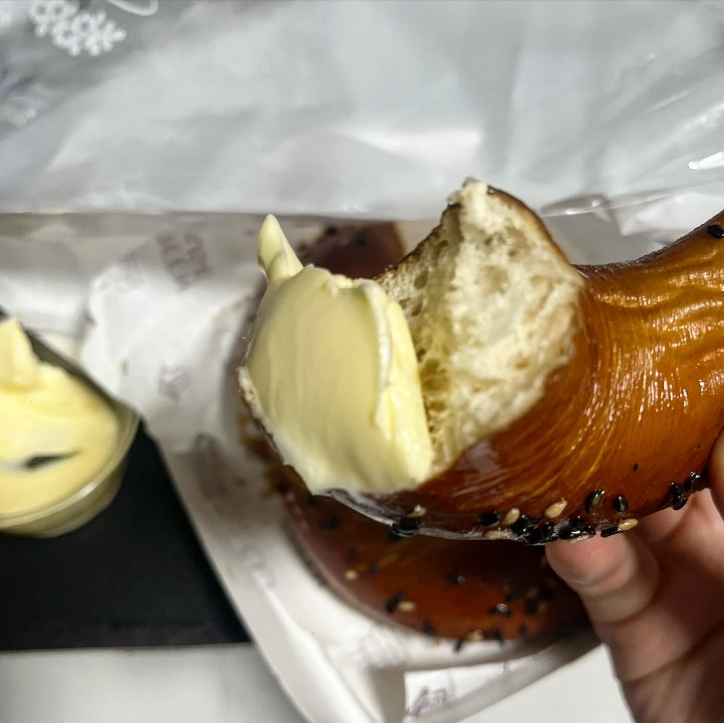 다시 돌아온 빵순이.. 빵이 지천에 널렸 #달달구리 #쩜행벅