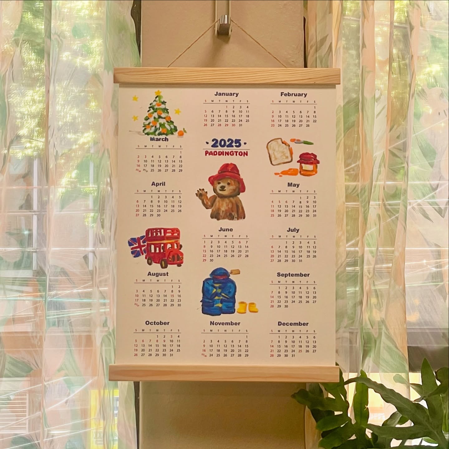 영화 달력 시리즈2🐻
포인트 컬러는 영국 컬러인 레드와 블루
✨채색하기 꿀팁✨
1. 마음 비우고 설렁설렁 칠하는게 포인트
2. 어두운색 먼저 칠하고 밝은색 칠해 블랜딩 해주기
3. 전체 컬러톤 맞춰주기