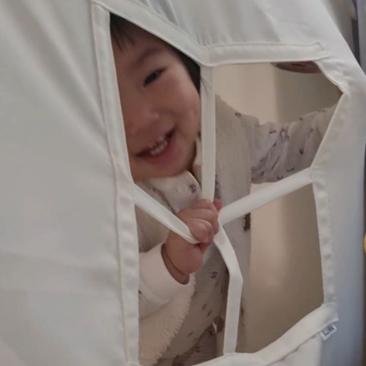 아기텐트 최애포인트가 저거일줄..

#그렇게쓰는거아니야 🤣🤣🤣
#아기텐트 추가됐어요
#14개월아기 최애=까꿍놀이