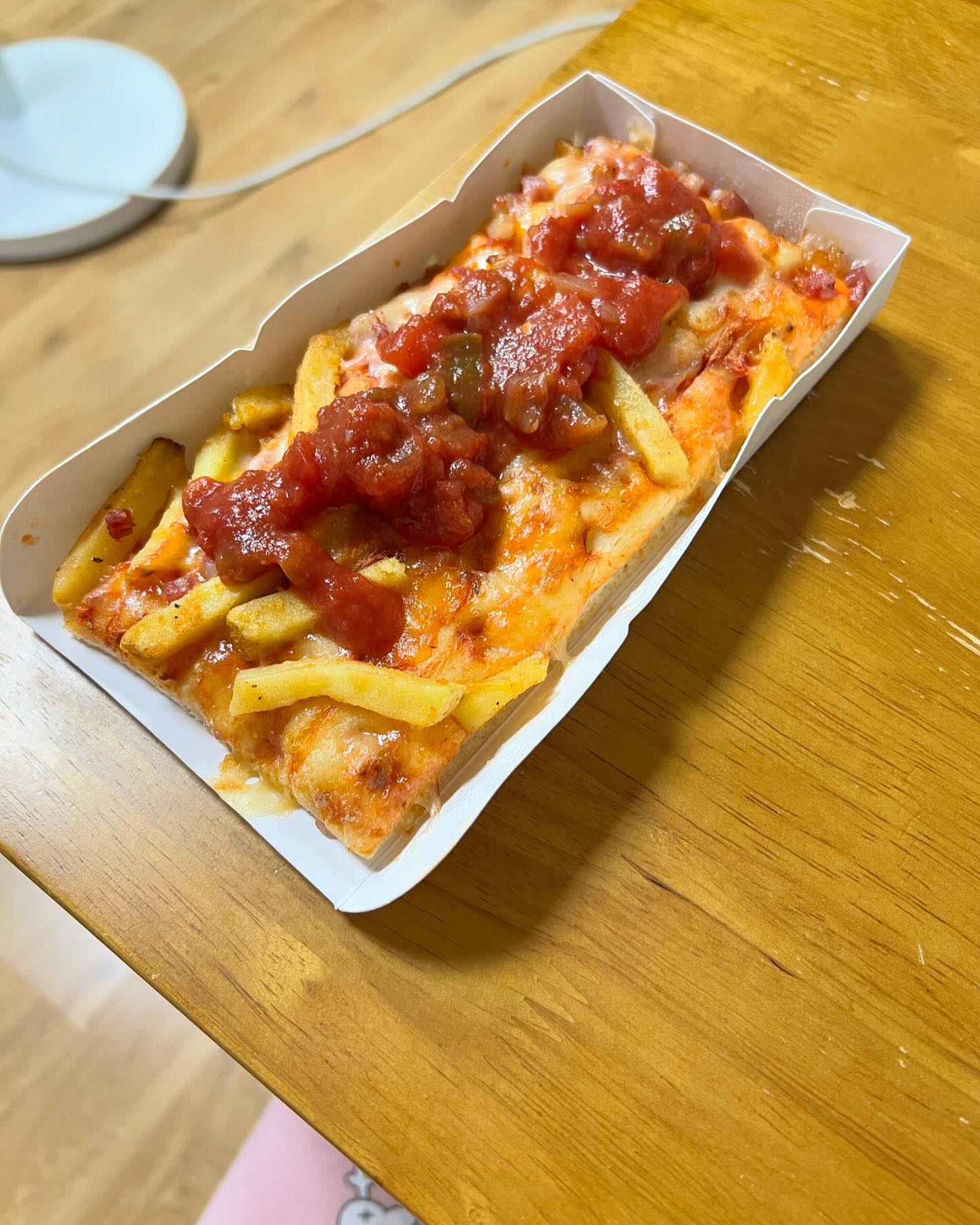 피자빵에 살사소스 얹어먹기
헿 :-) 요즘 꽂힌 야식