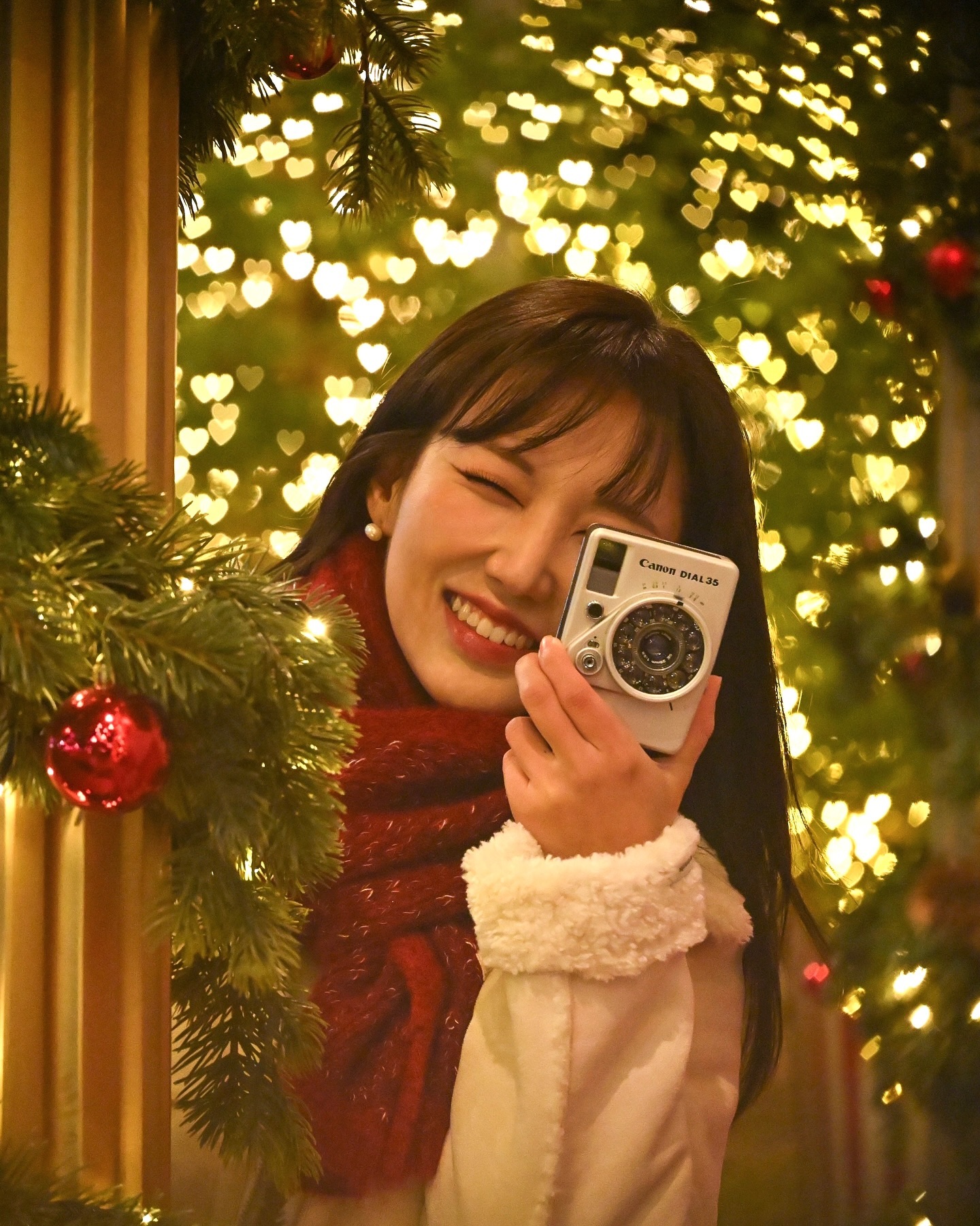 🎄
P. _hanrol 

따뜻한 시선을 가진 
한롤작가님의 크리스마스 감성🧡🥰💚