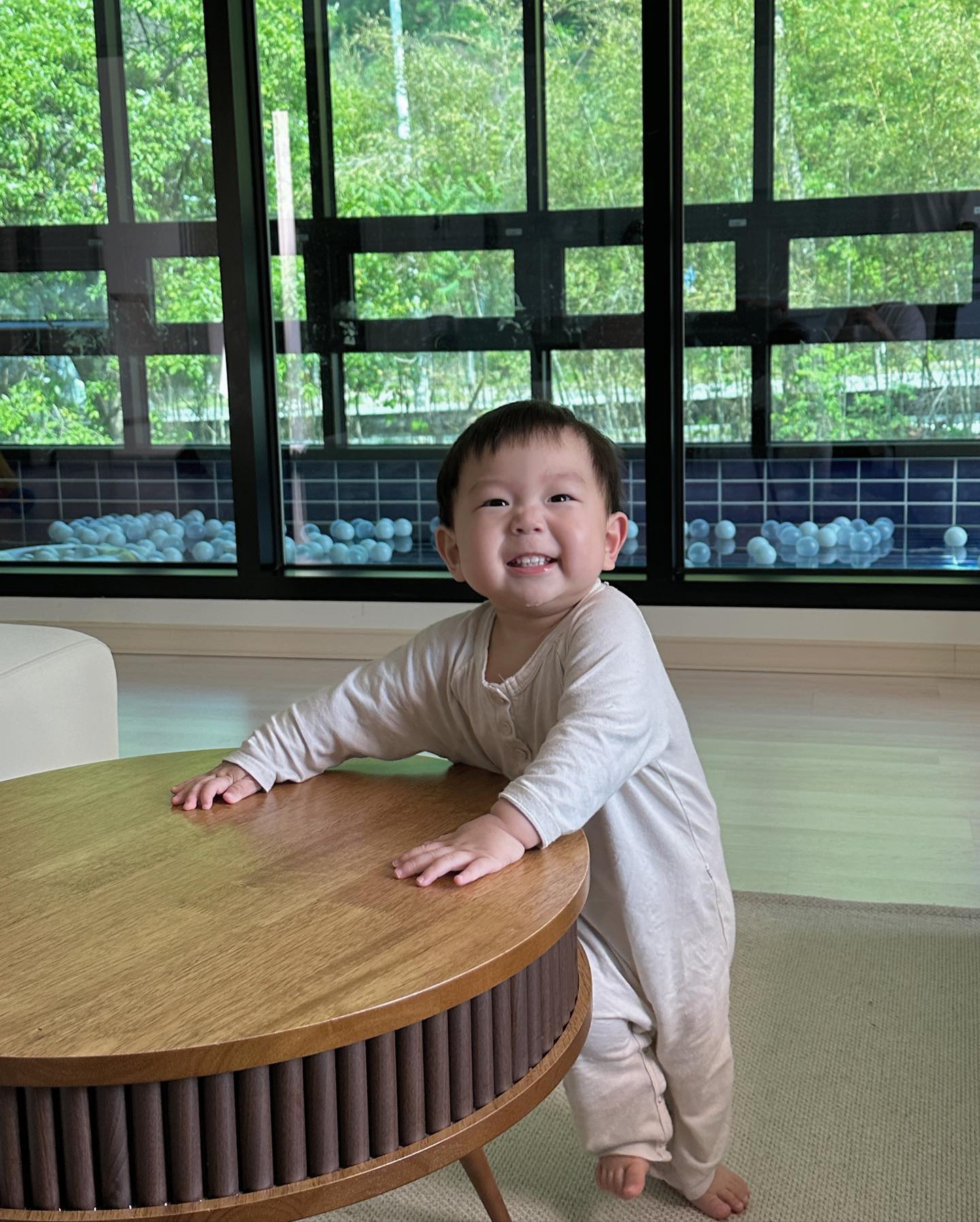 지치지않는 끼미안 👶🏻

#빌라드키즈